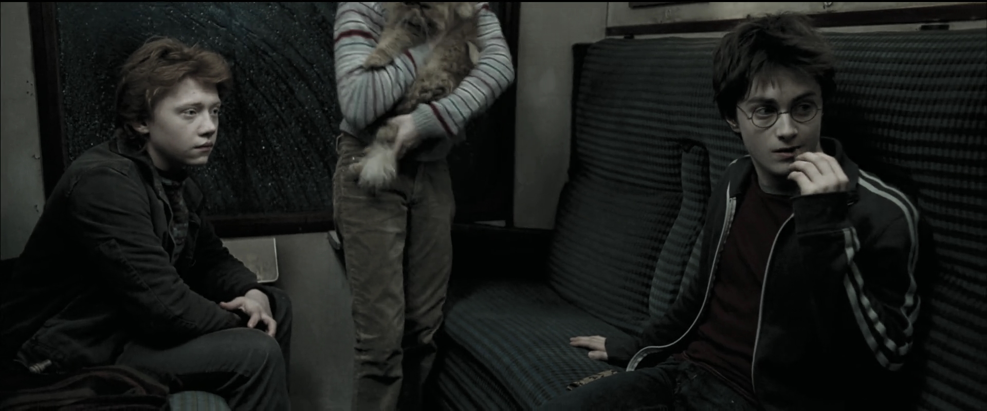 EmmaWatsonFan_dot_nl-HarryPotterAndThePrisonerOfAzkaban0458.jpg EmmaWatsonFan_dot_nl-HarryPotterAndThePrisonerOfAzkaban0458.jpg