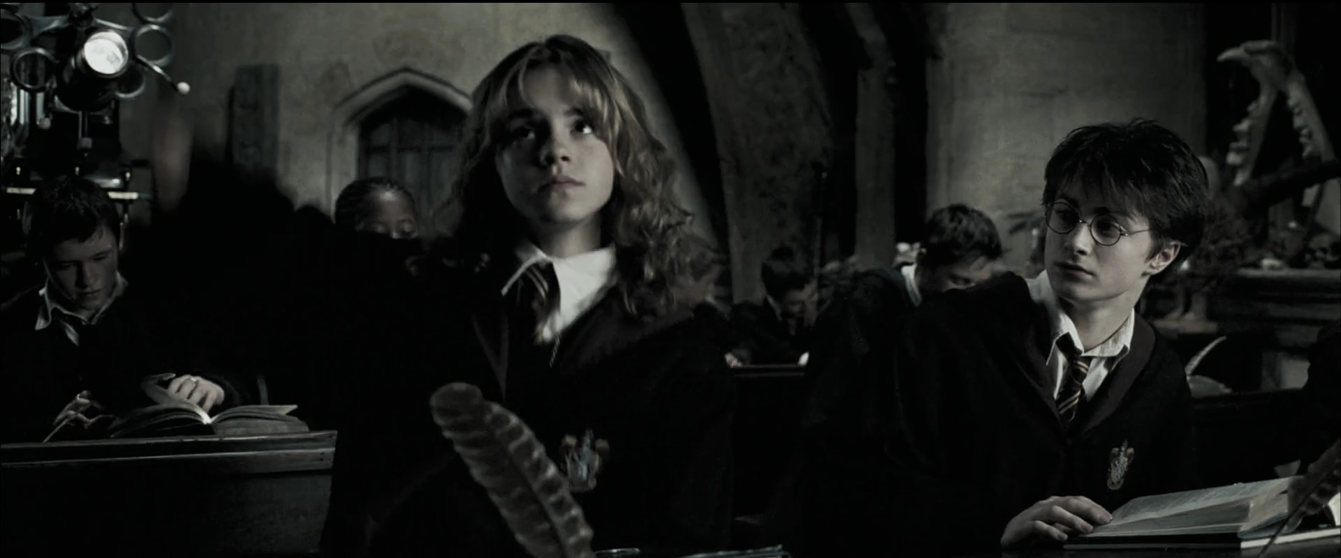 EmmaWatsonFan_dot_nl-HarryPotterAndThePrisonerOfAzkaban2162.jpg