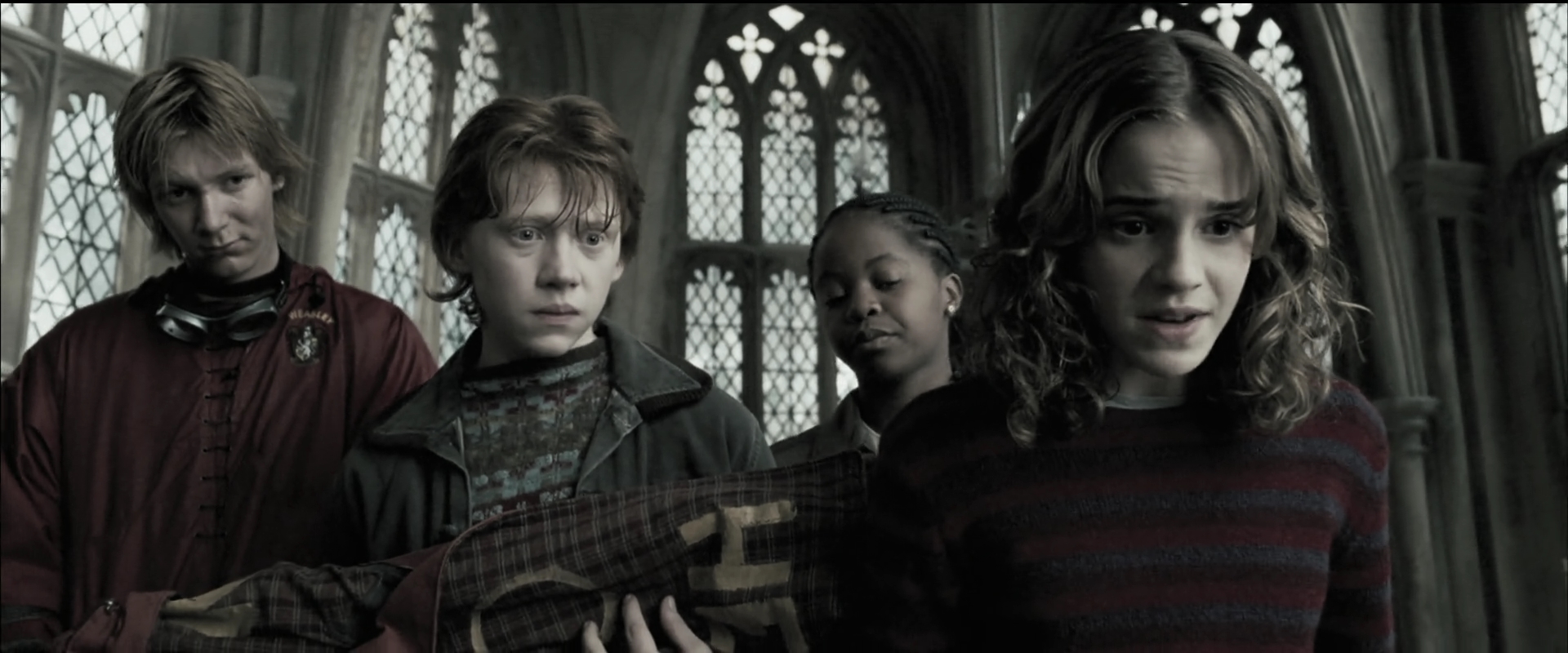 EmmaWatsonFan_dot_nl-HarryPotterAndThePrisonerOfAzkaban2421.jpg EmmaWatsonFan_dot_nl-HarryPotterAndThePrisonerOfAzkaban2421.jpg