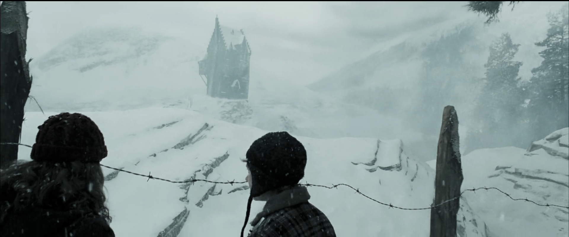 EmmaWatsonFan_dot_nl-HarryPotterAndThePrisonerOfAzkaban2703.jpg