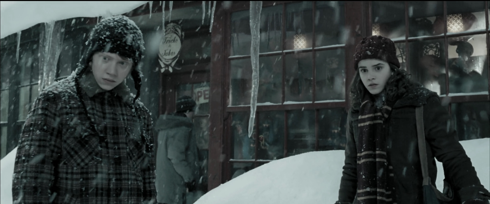 EmmaWatsonFan_dot_nl-HarryPotterAndThePrisonerOfAzkaban2838.jpg EmmaWatsonFan_dot_nl-HarryPotterAndThePrisonerOfAzkaban2838.jpg