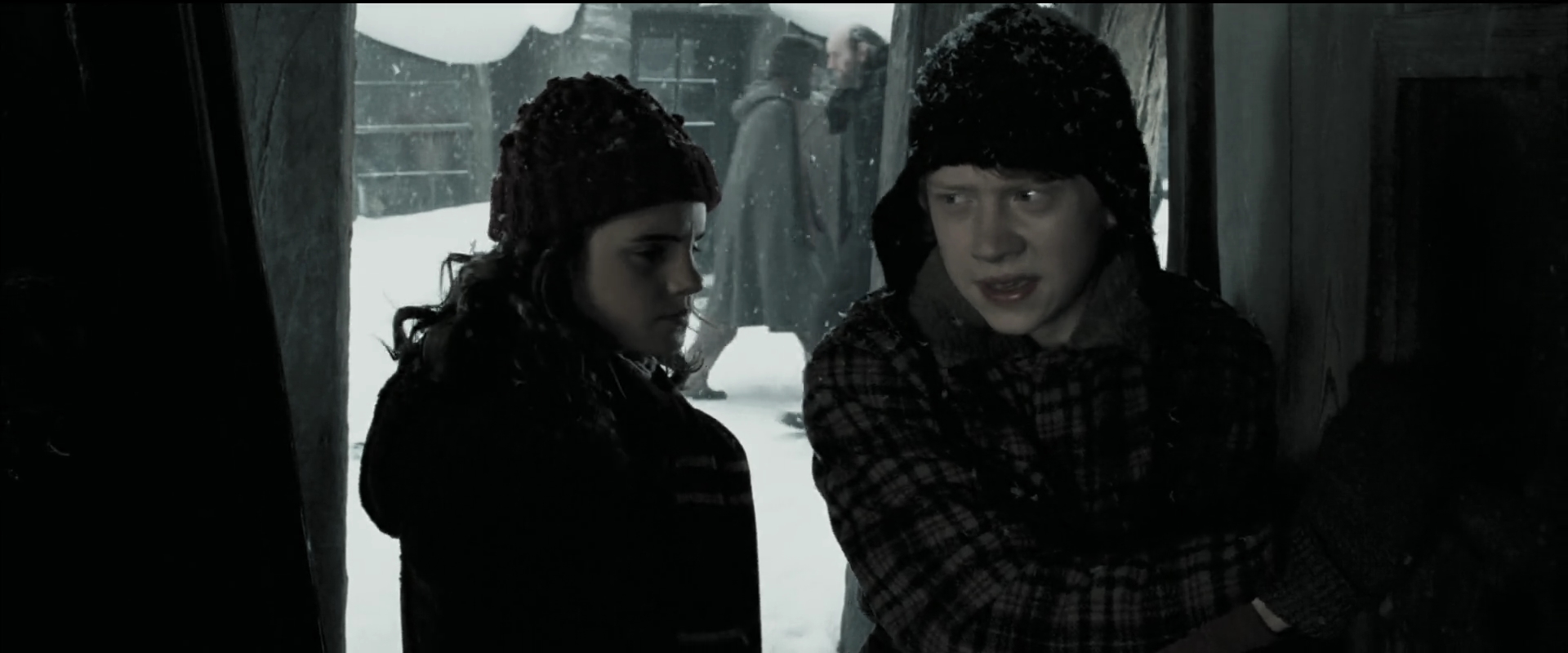 EmmaWatsonFan_dot_nl-HarryPotterAndThePrisonerOfAzkaban2854.jpg EmmaWatsonFan_dot_nl-HarryPotterAndThePrisonerOfAzkaban2854.jpg
