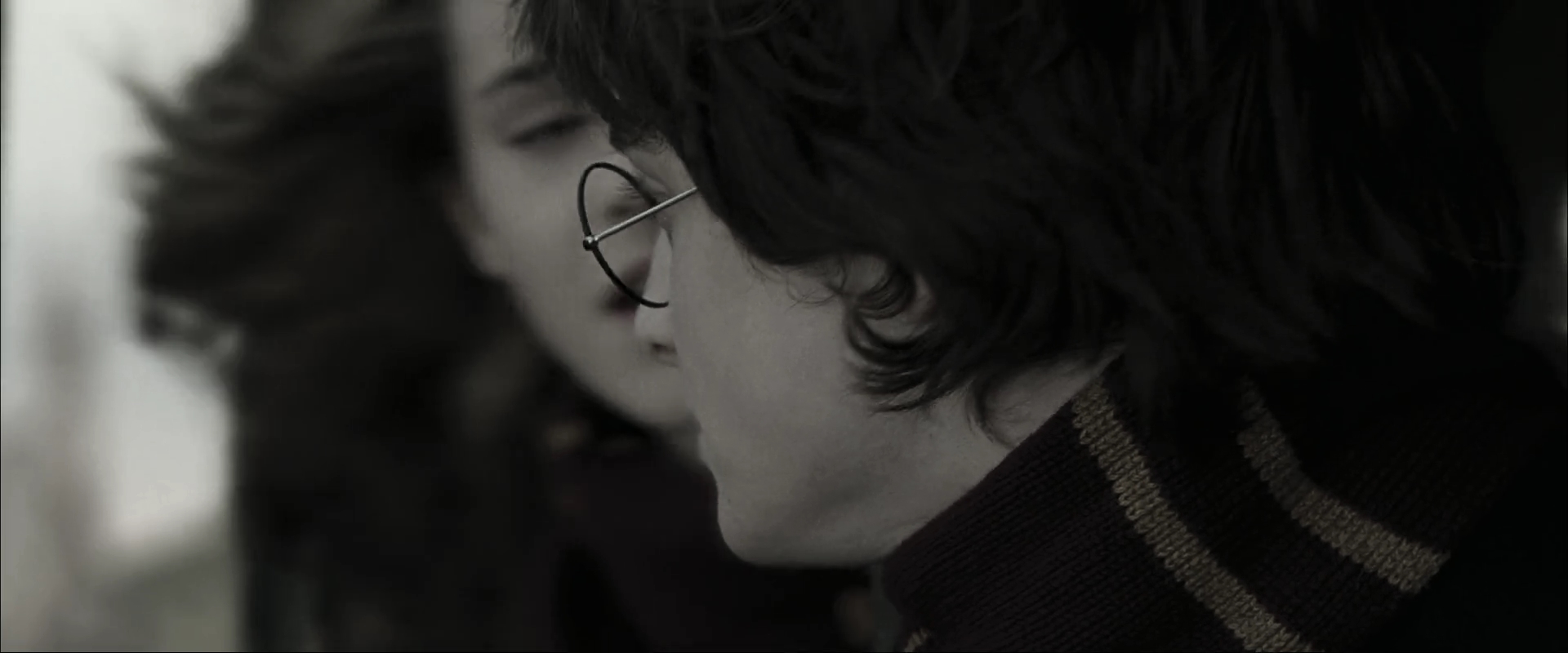 EmmaWatsonFan_dot_nl-HarryPotterAndTheGobletOfFire4928.jpg