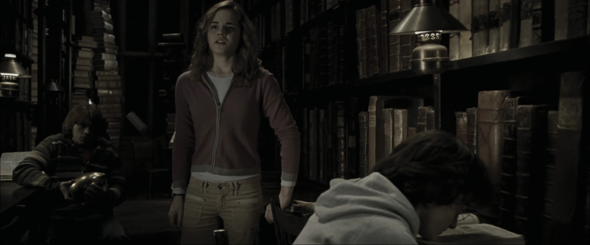 EmmaWatsonFan_dot_nl-HarryPotterAndTheGobletOfFire5166.jpg EmmaWatsonFan_dot_nl-HarryPotterAndTheGobletOfFire5166.jpg