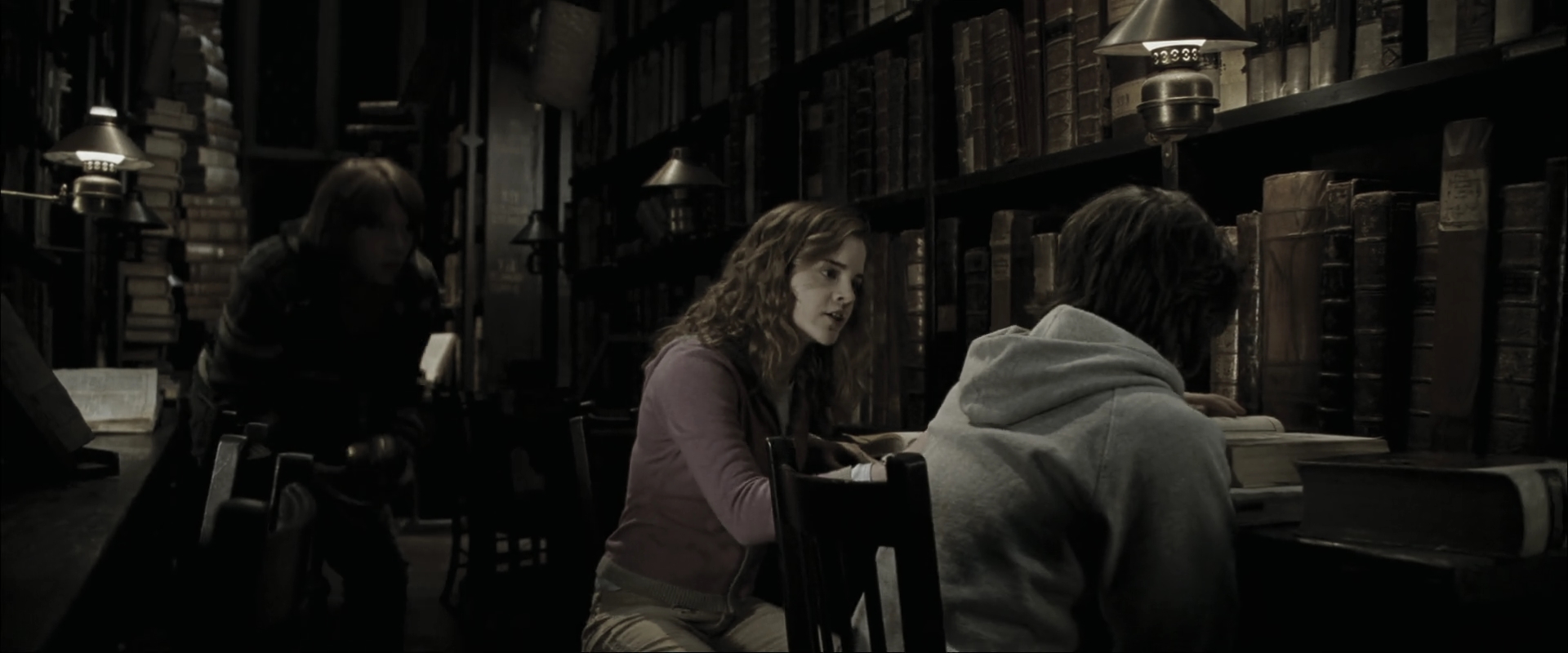 EmmaWatsonFan_dot_nl-HarryPotterAndTheGobletOfFire5180.jpg EmmaWatsonFan_dot_nl-HarryPotterAndTheGobletOfFire5180.jpg