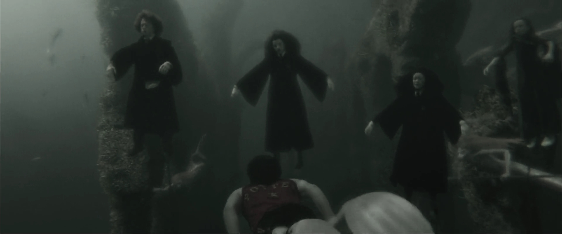 EmmaWatsonFan_dot_nl-HarryPotterAndTheGobletOfFire5482.jpg EmmaWatsonFan_dot_nl-HarryPotterAndTheGobletOfFire5482.jpg
