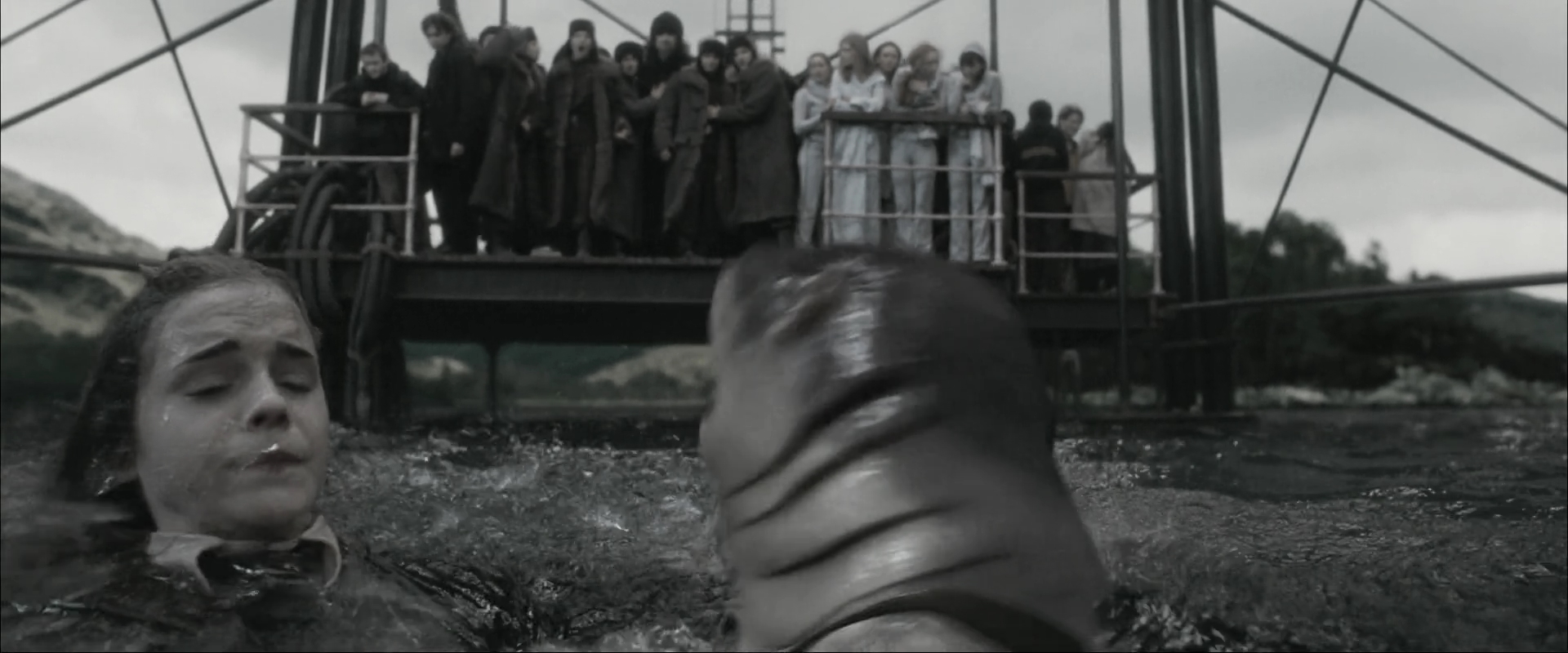 EmmaWatsonFan_dot_nl-HarryPotterAndTheGobletOfFire5590.jpg EmmaWatsonFan_dot_nl-HarryPotterAndTheGobletOfFire5590.jpg