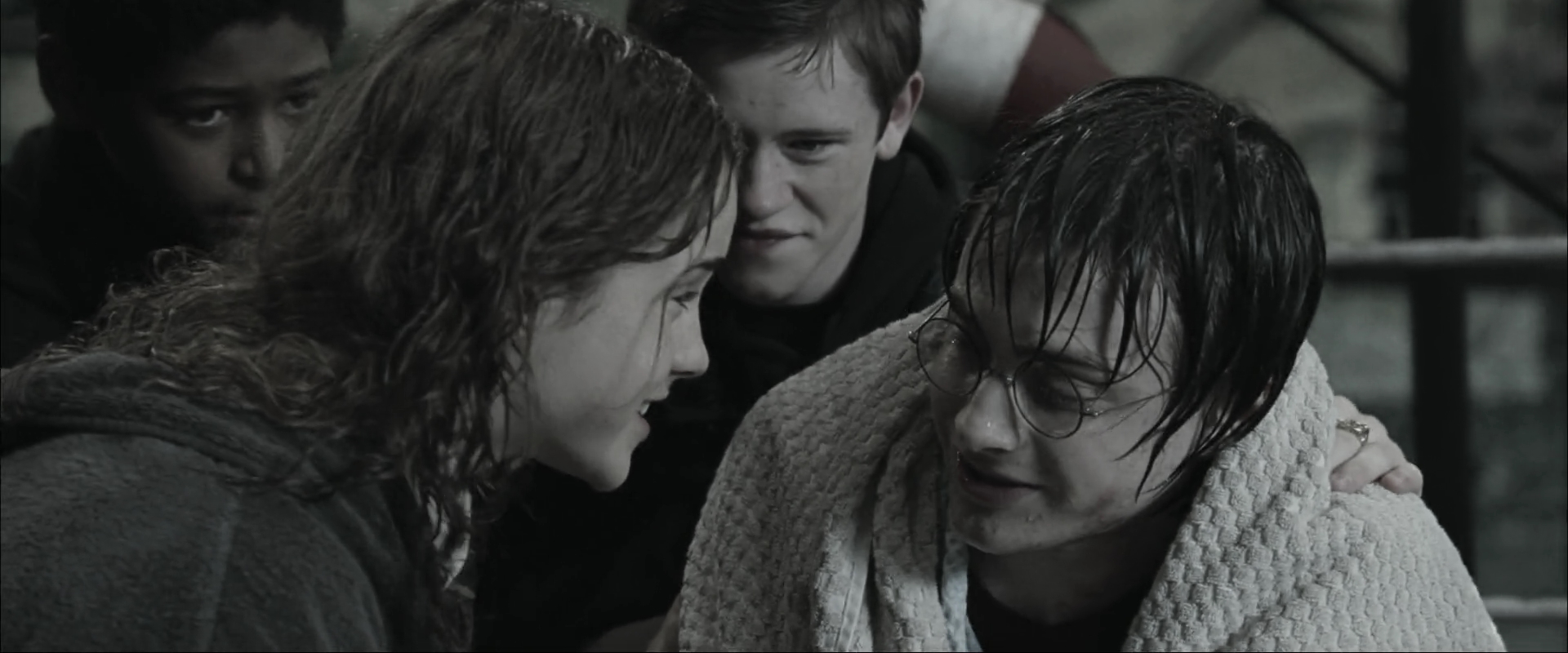 EmmaWatsonFan_dot_nl-HarryPotterAndTheGobletOfFire5723.jpg