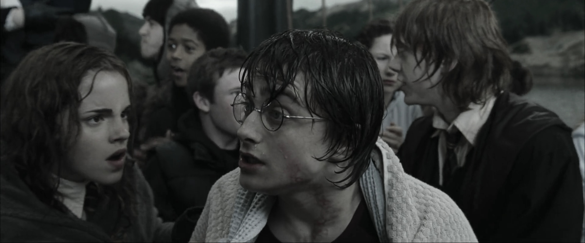 EmmaWatsonFan_dot_nl-HarryPotterAndTheGobletOfFire5756.jpg
