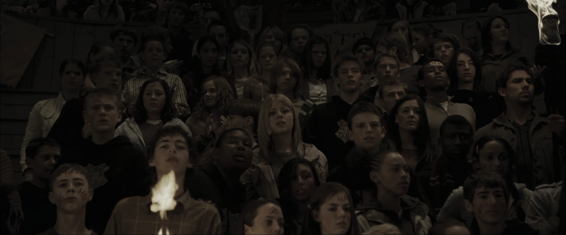 EmmaWatsonFan_dot_nl-HarryPotterAndTheGobletOfFire7698.jpg