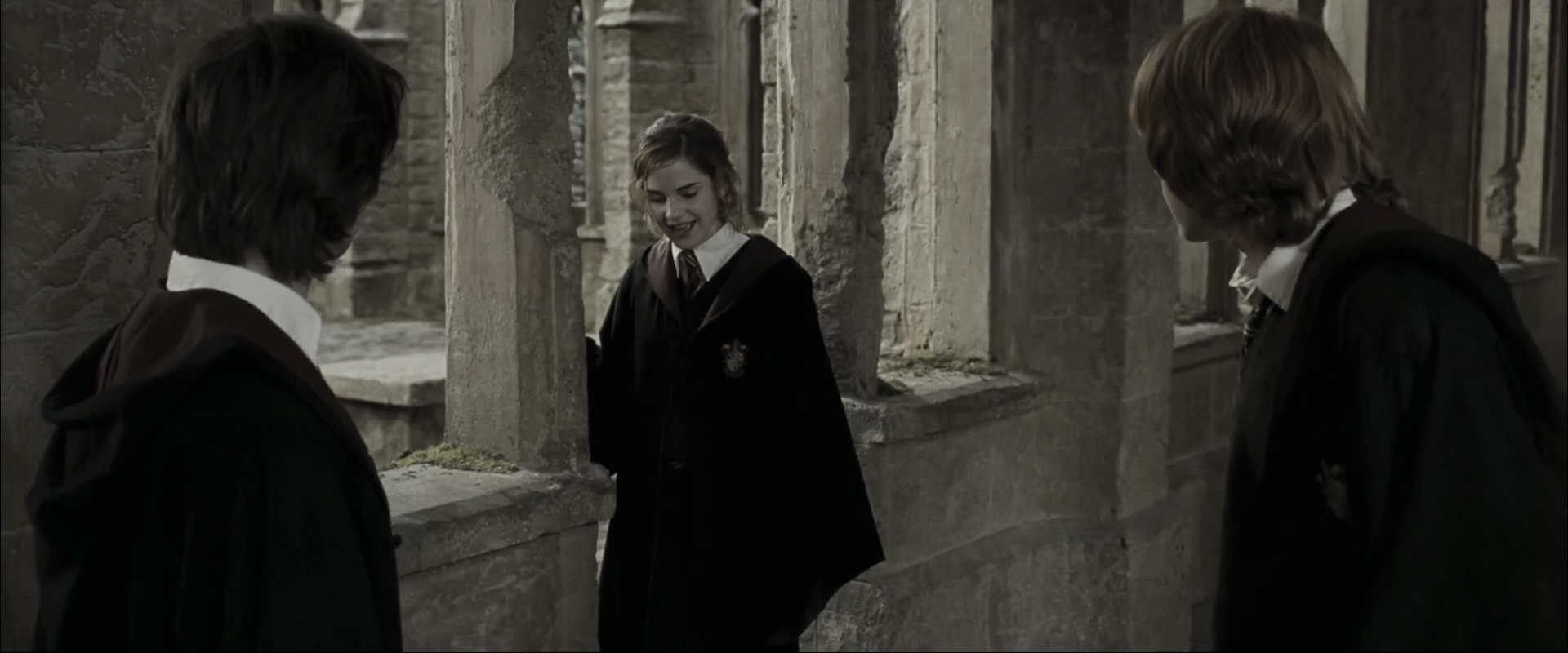 EmmaWatsonFan_dot_nl-HarryPotterAndTheGobletOfFire8400.jpg