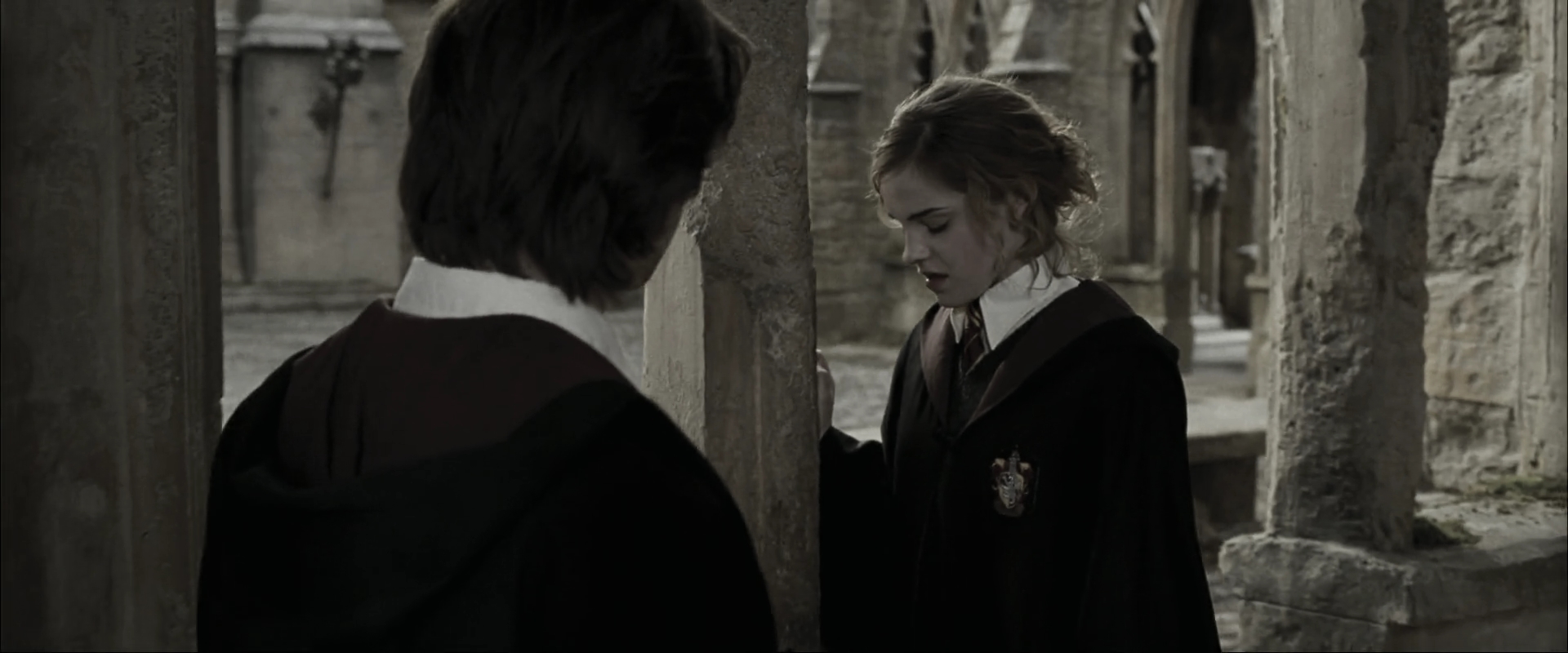 EmmaWatsonFan_dot_nl-HarryPotterAndTheGobletOfFire8406.jpg EmmaWatsonFan_dot_nl-HarryPotterAndTheGobletOfFire8406.jpg