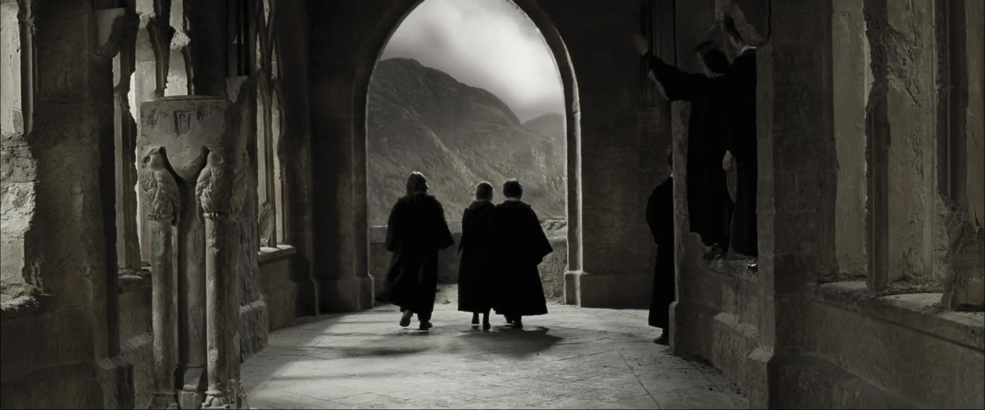 EmmaWatsonFan_dot_nl-HarryPotterAndTheGobletOfFire8428.jpg
