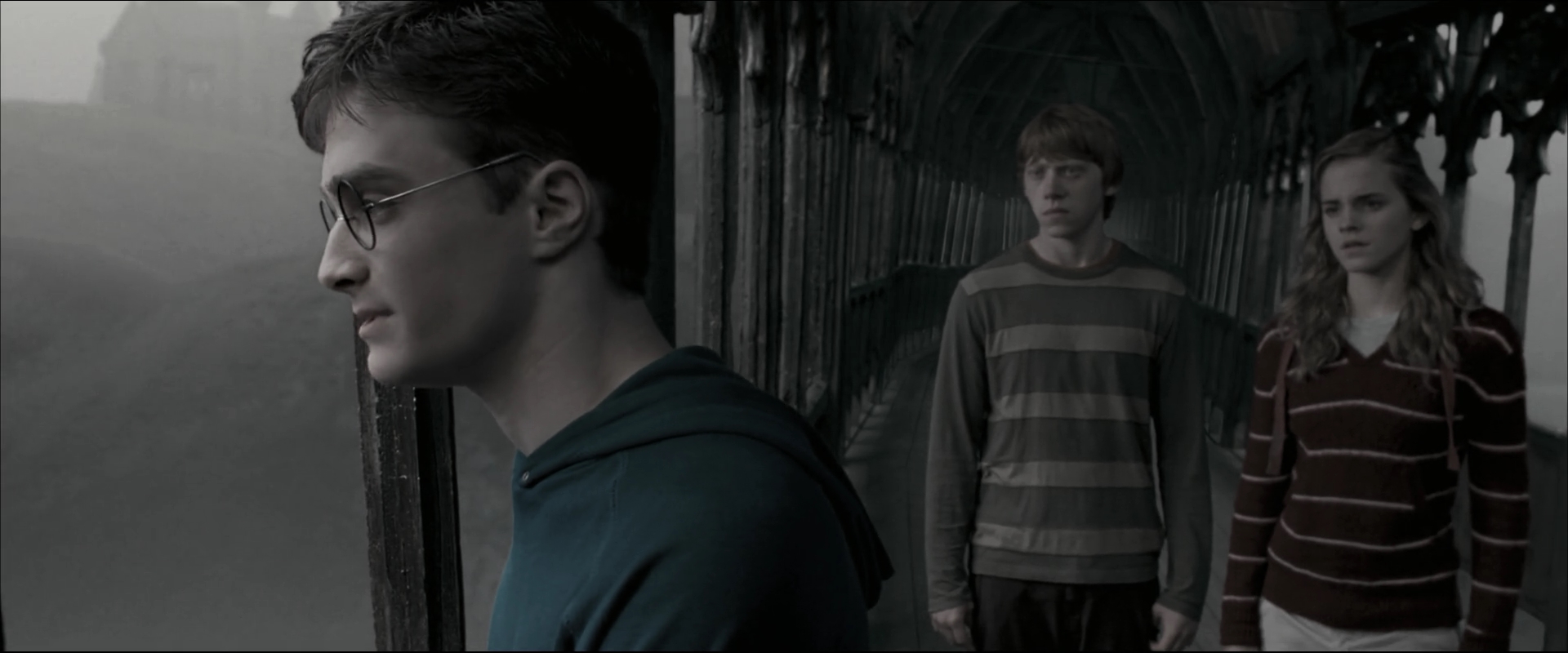 EmmaWatsonFan_dot_nl-HarryPotterAndTheOrderOfThePhoenix5121.jpg
