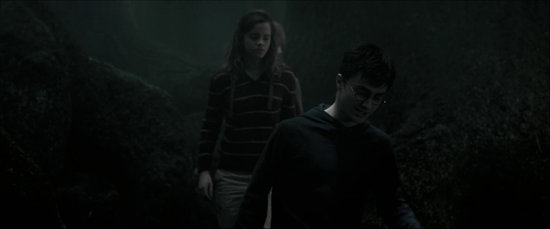 EmmaWatsonFan_dot_nl-HarryPotterAndTheOrderOfThePhoenix5144.jpg