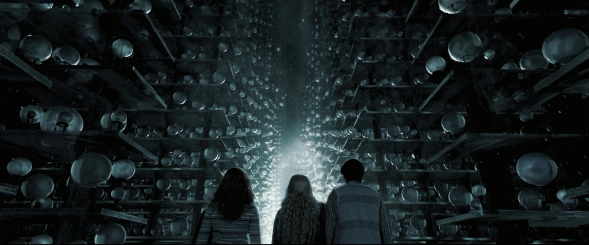 EmmaWatsonFan_dot_nl-HarryPotterAndTheOrderOfThePhoenix6517.jpg