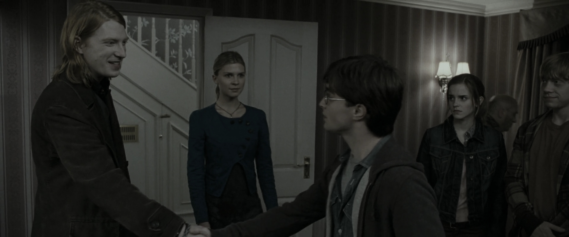 EmmaWatsonFan_dot_nl-HarryPotterAndTheDeathlyHallowsPart1-0678.jpg EmmaWatsonFan_dot_nl-HarryPotterAndTheDeathlyHallowsPart1-0678.jpg