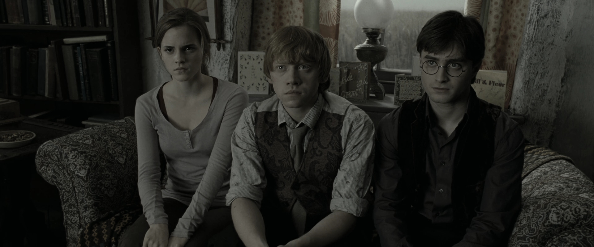 EmmaWatsonFan_dot_nl-HarryPotterAndTheDeathlyHallowsPart1-1673.jpg