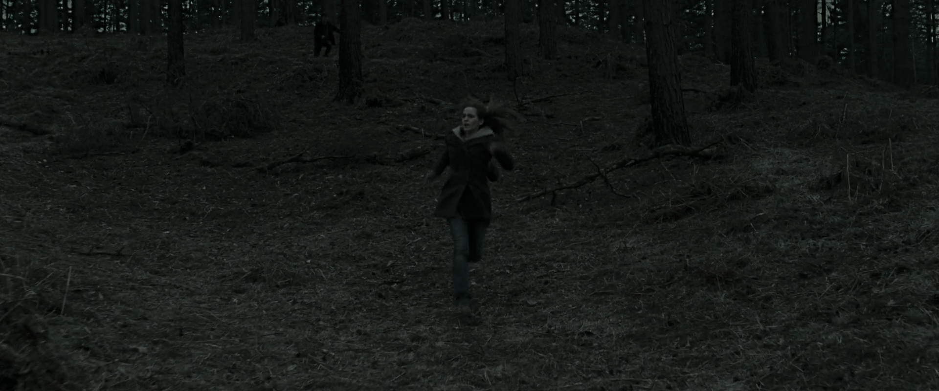 EmmaWatsonFan_dot_nl-HarryPotterAndTheDeathlyHallowsPart1-6925.jpg EmmaWatsonFan_dot_nl-HarryPotterAndTheDeathlyHallowsPart1-6925.jpg