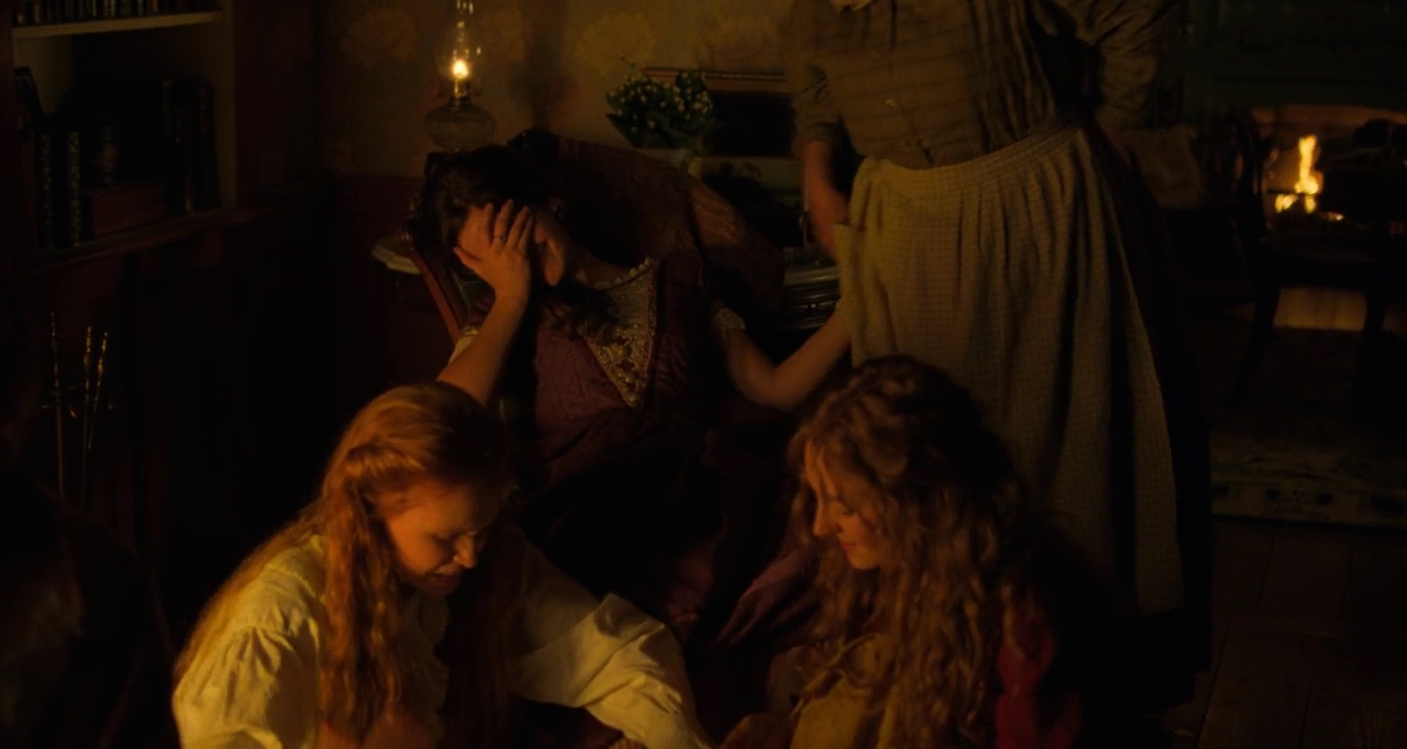 EmmaWatsonFan-dot-nl_LittleWoman1051.jpg