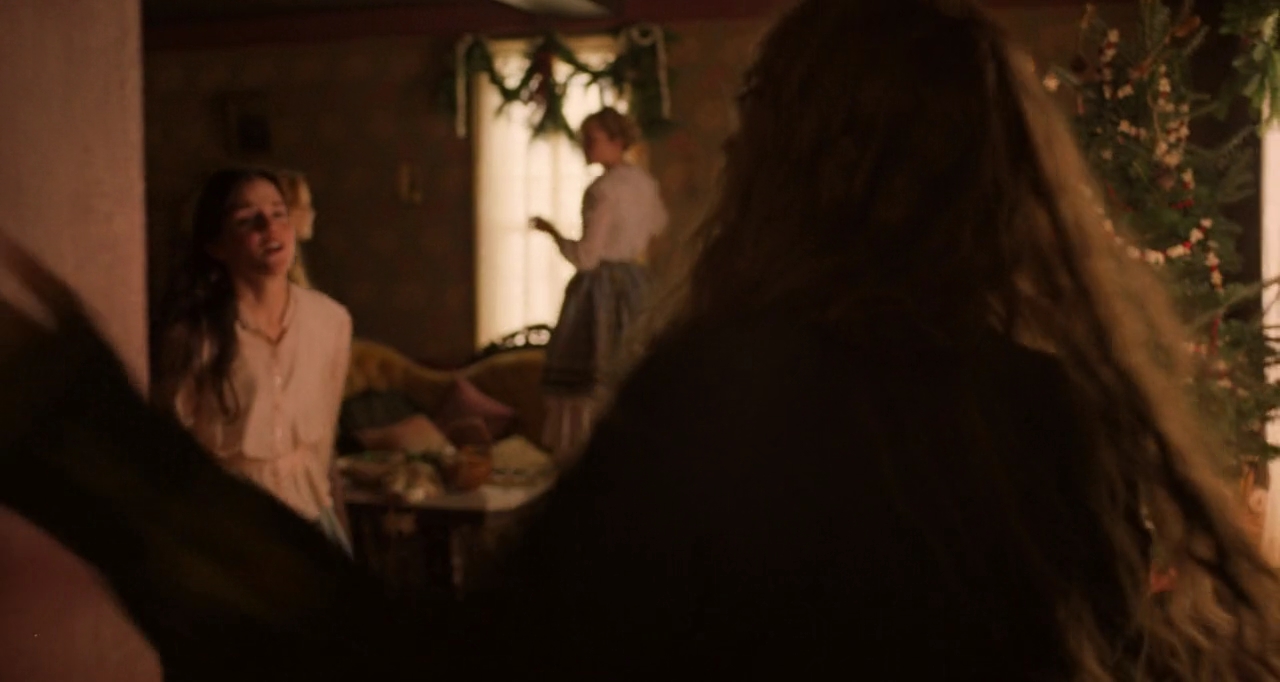 EmmaWatsonFan-dot-nl_LittleWoman1547.jpg