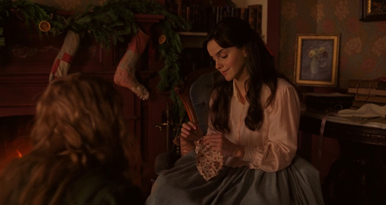 EmmaWatsonFan-dot-nl_LittleWoman1570.jpg