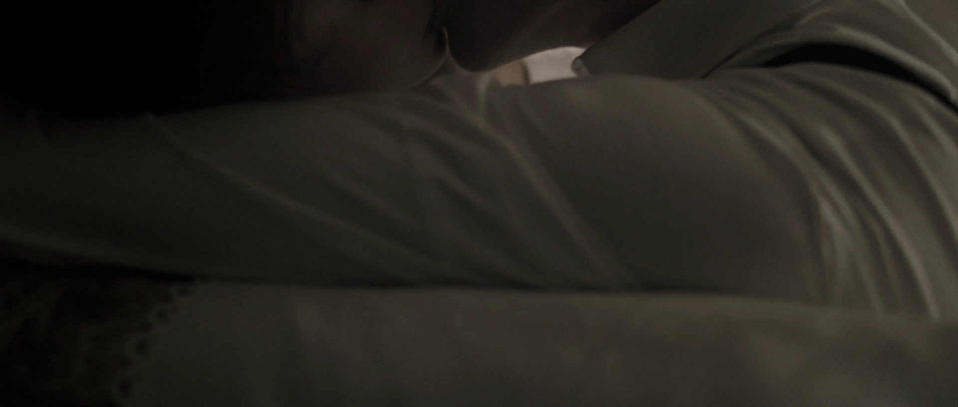 EmmaWatsonFan-dot-nl_MyWeekWithMarilyn1536.jpg