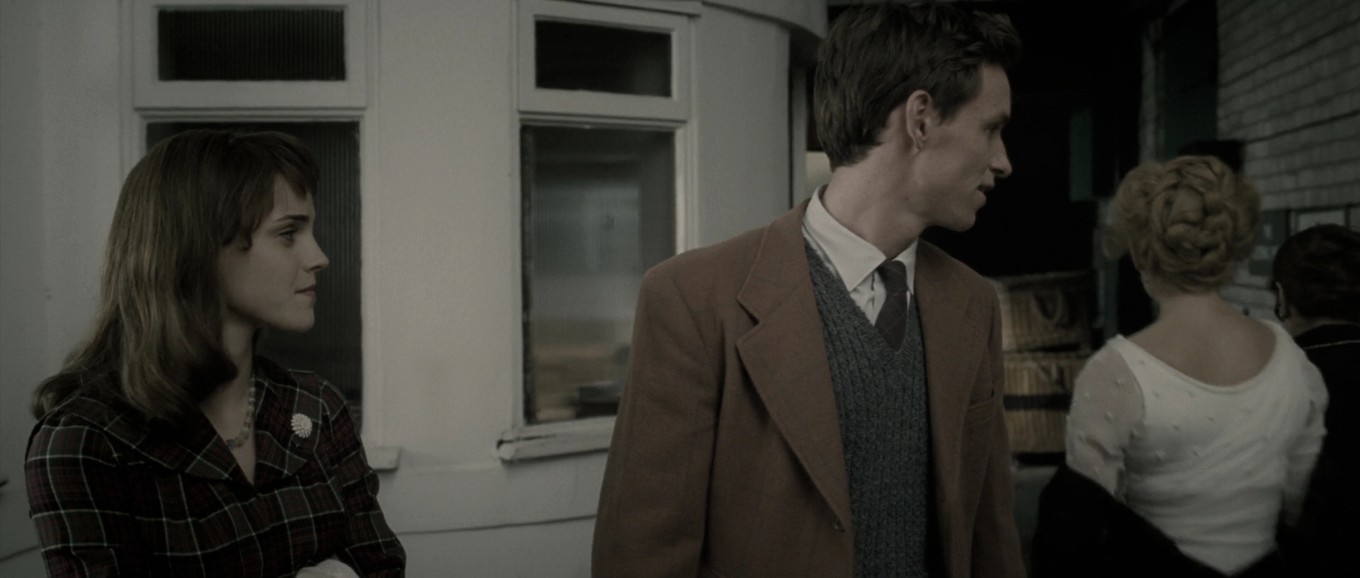 EmmaWatsonFan-dot-nl_MyWeekWithMarilyn3228.jpg