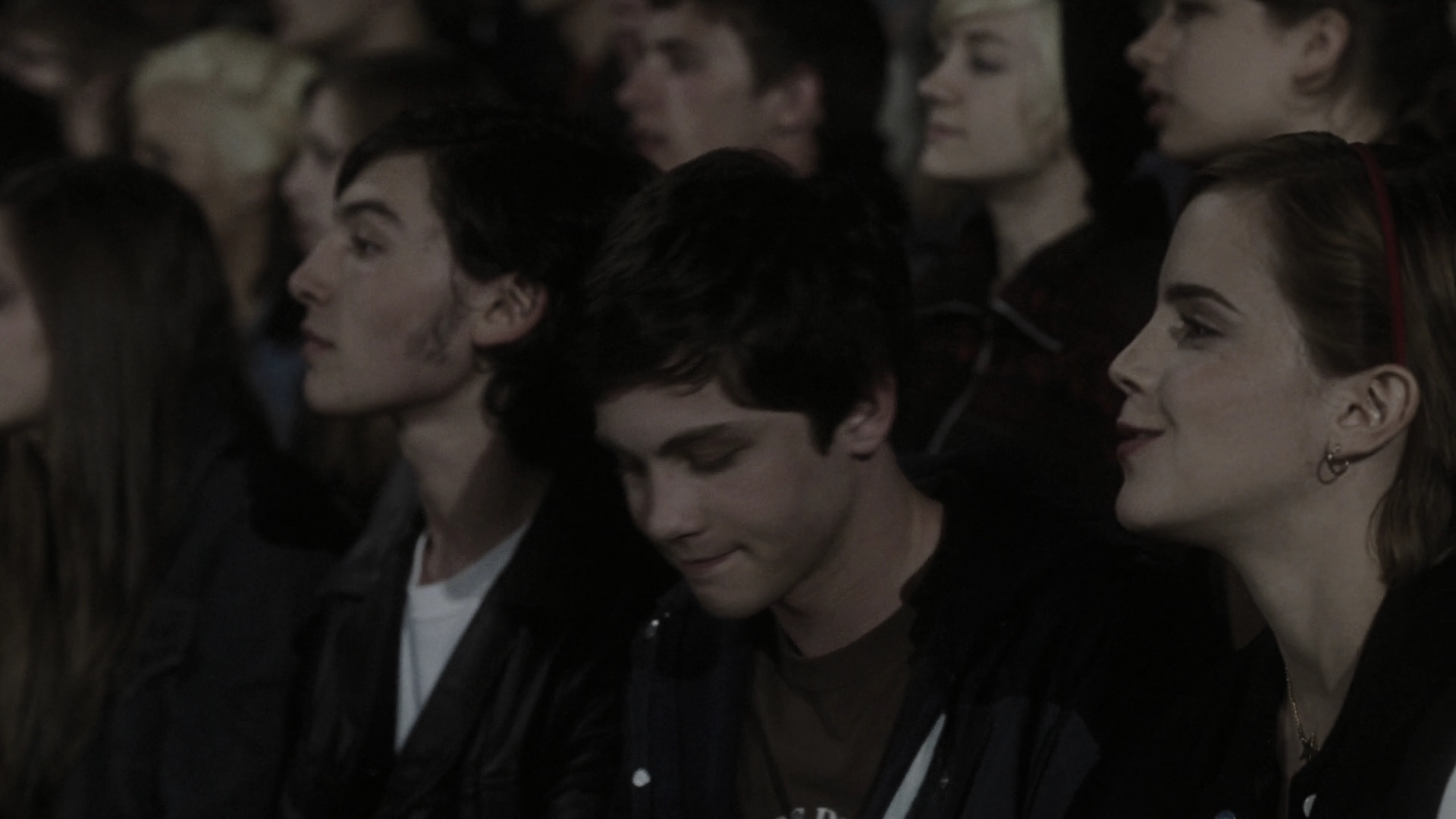 EmmaWatonFan-dot-nl_ThePerksOfBeingAWallflower0034.jpg