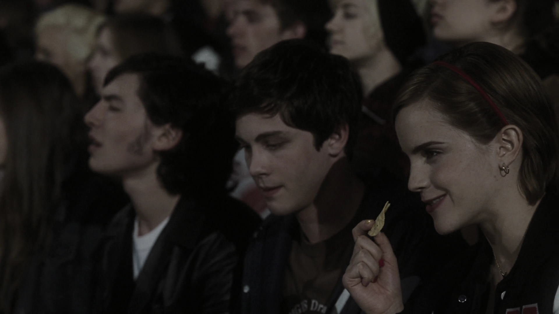 EmmaWatonFan-dot-nl_ThePerksOfBeingAWallflower0036.jpg EmmaWatonFan-dot-nl_ThePerksOfBeingAWallflower0036.jpg