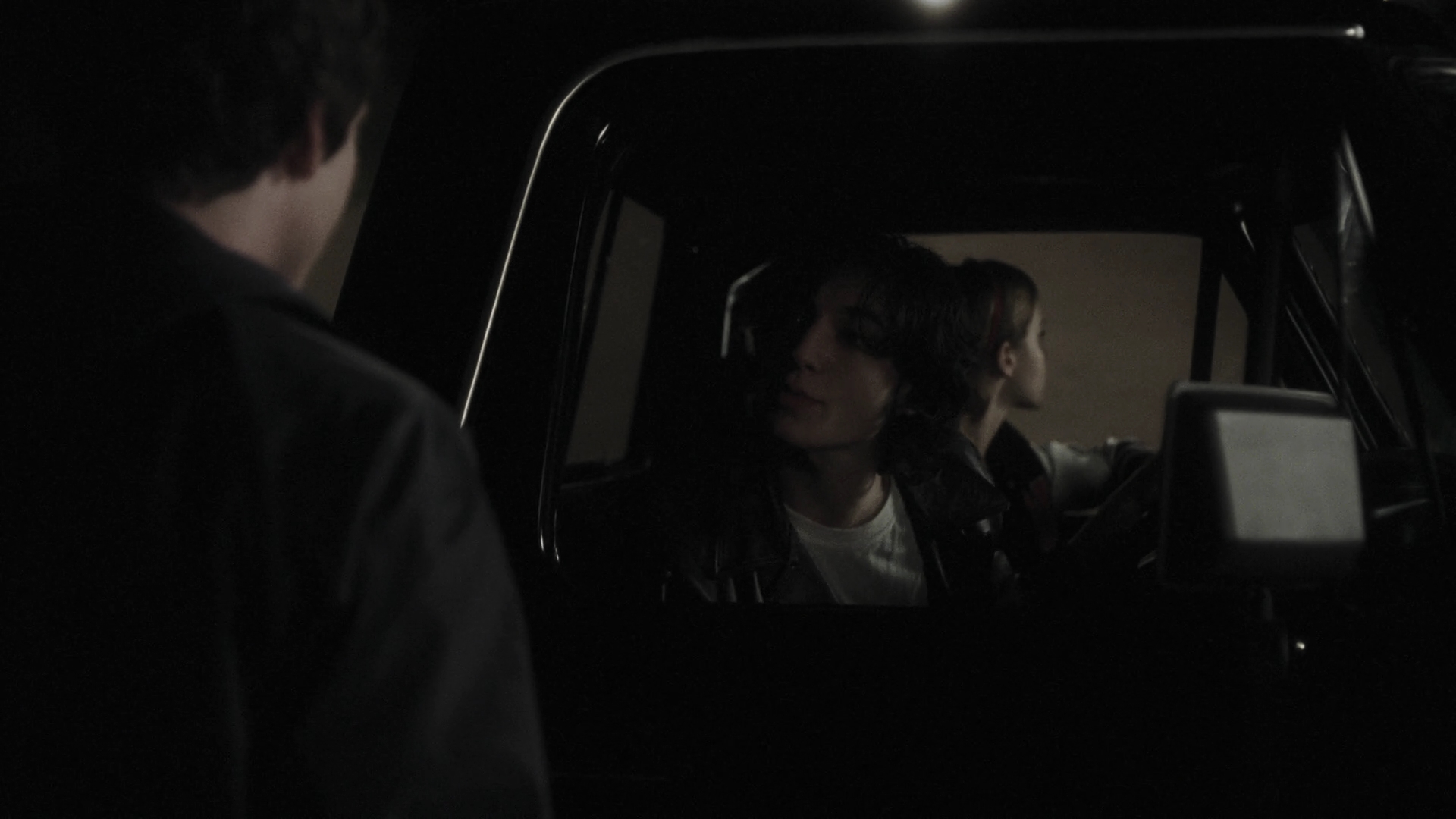 EmmaWatonFan-dot-nl_ThePerksOfBeingAWallflower0853.jpg