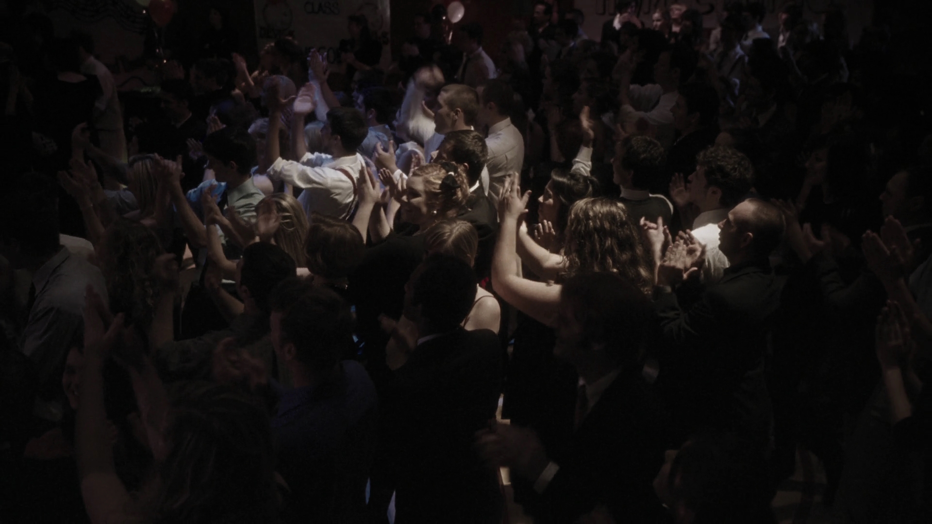 EmmaWatonFan-dot-nl_ThePerksOfBeingAWallflower1009.jpg
