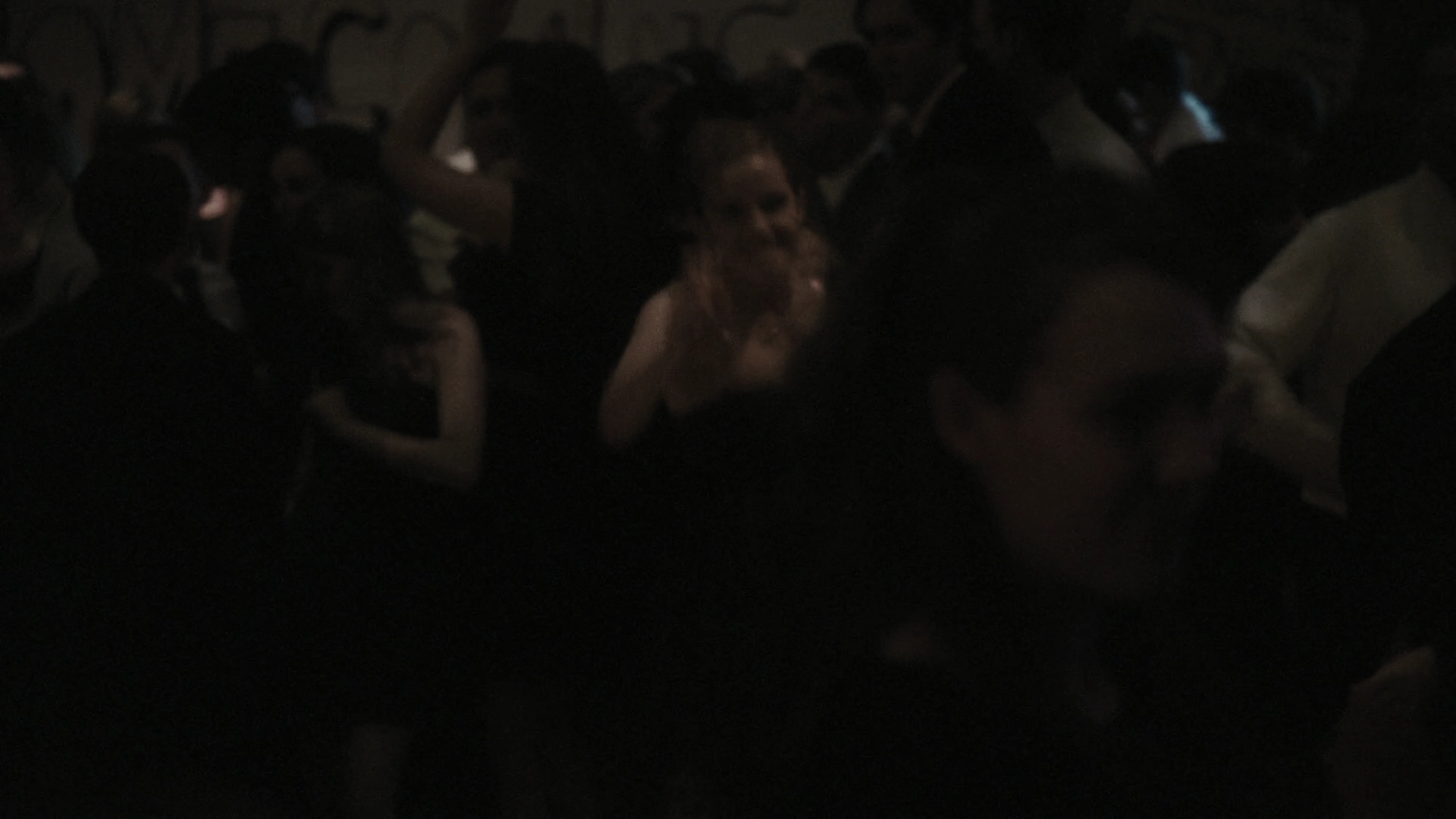 EmmaWatonFan-dot-nl_ThePerksOfBeingAWallflower1037.jpg