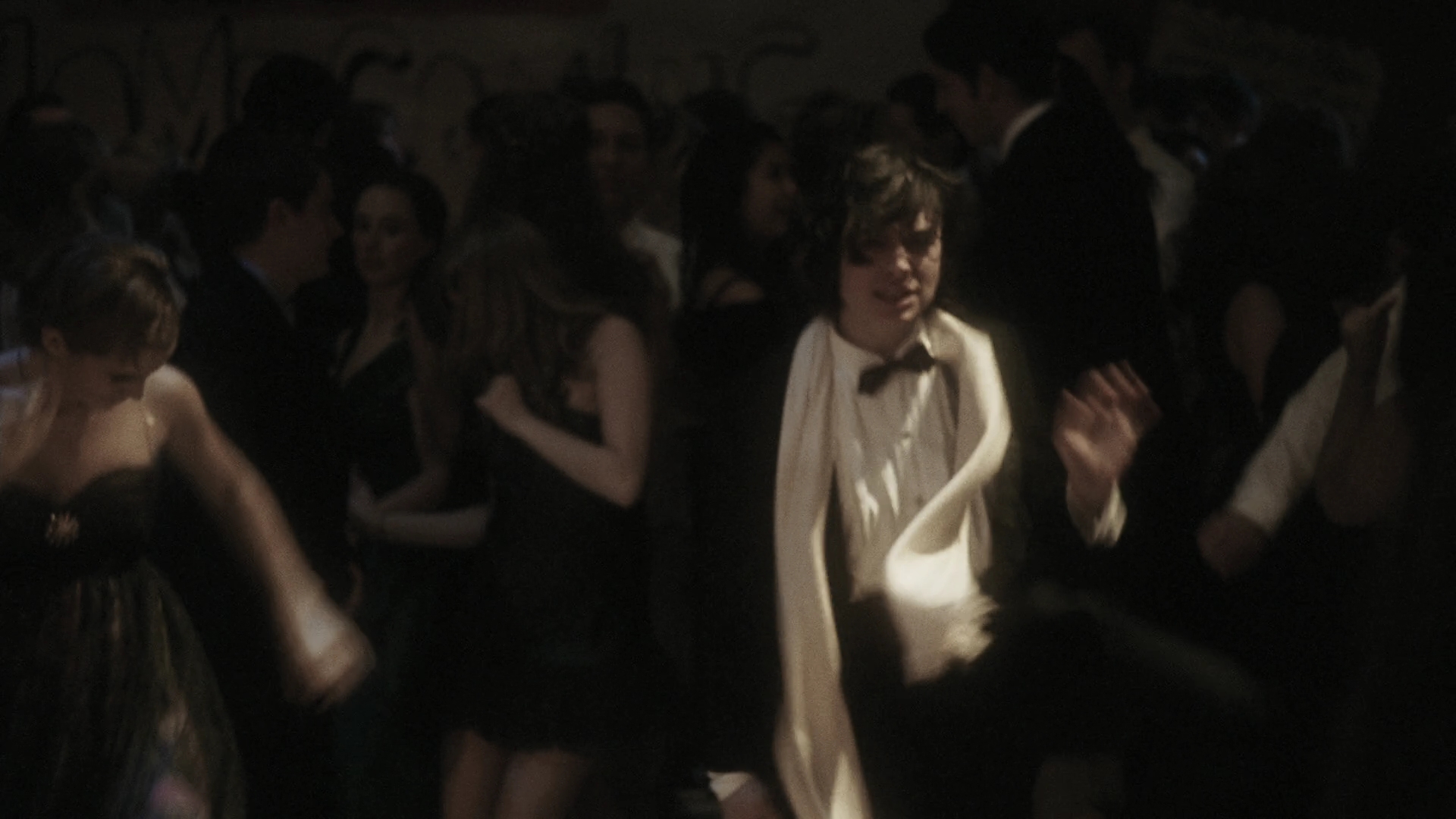 EmmaWatonFan-dot-nl_ThePerksOfBeingAWallflower1040.jpg EmmaWatonFan-dot-nl_ThePerksOfBeingAWallflower1040.jpg