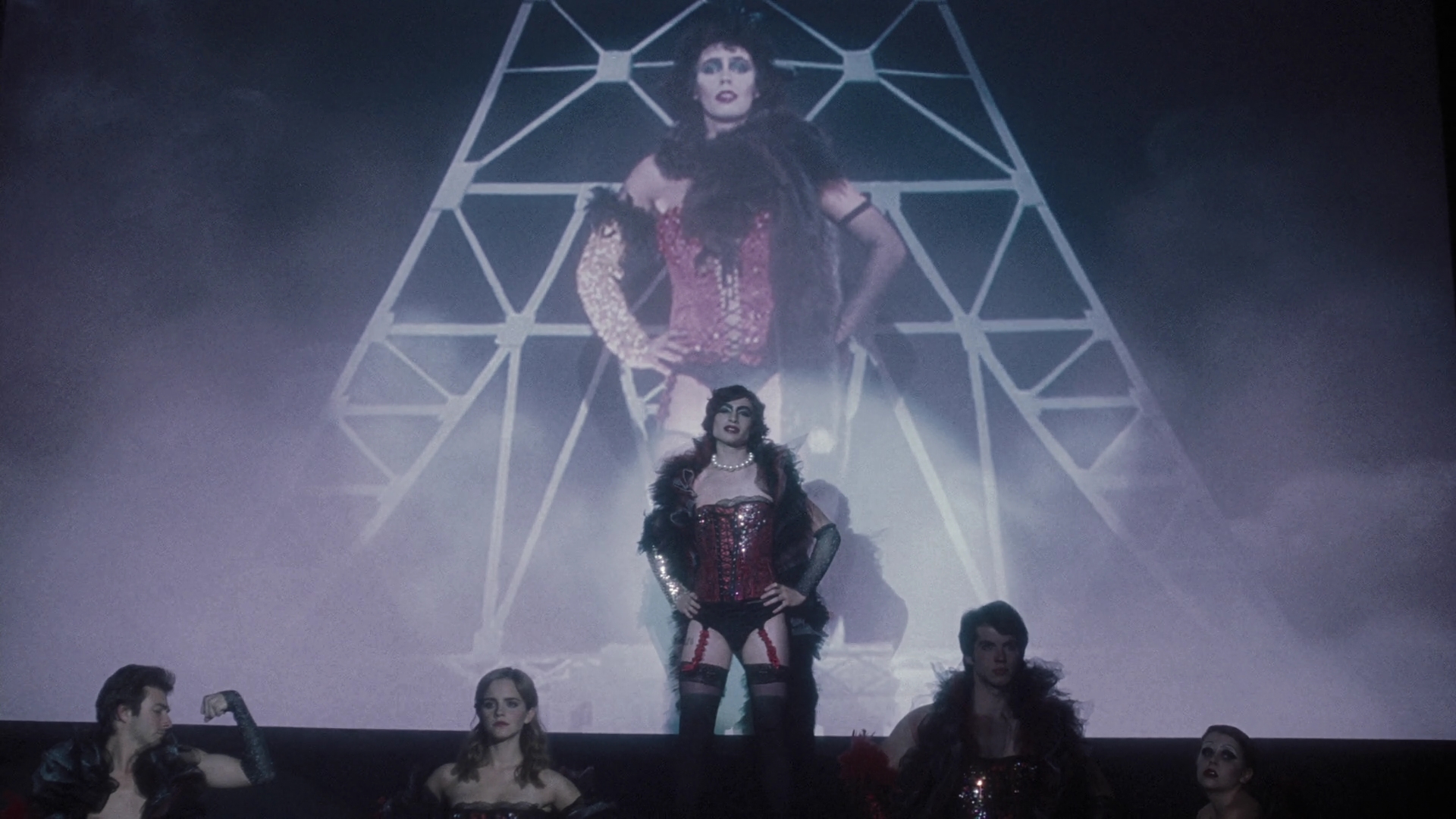 EmmaWatonFan-dot-nl_ThePerksOfBeingAWallflower1844.jpg