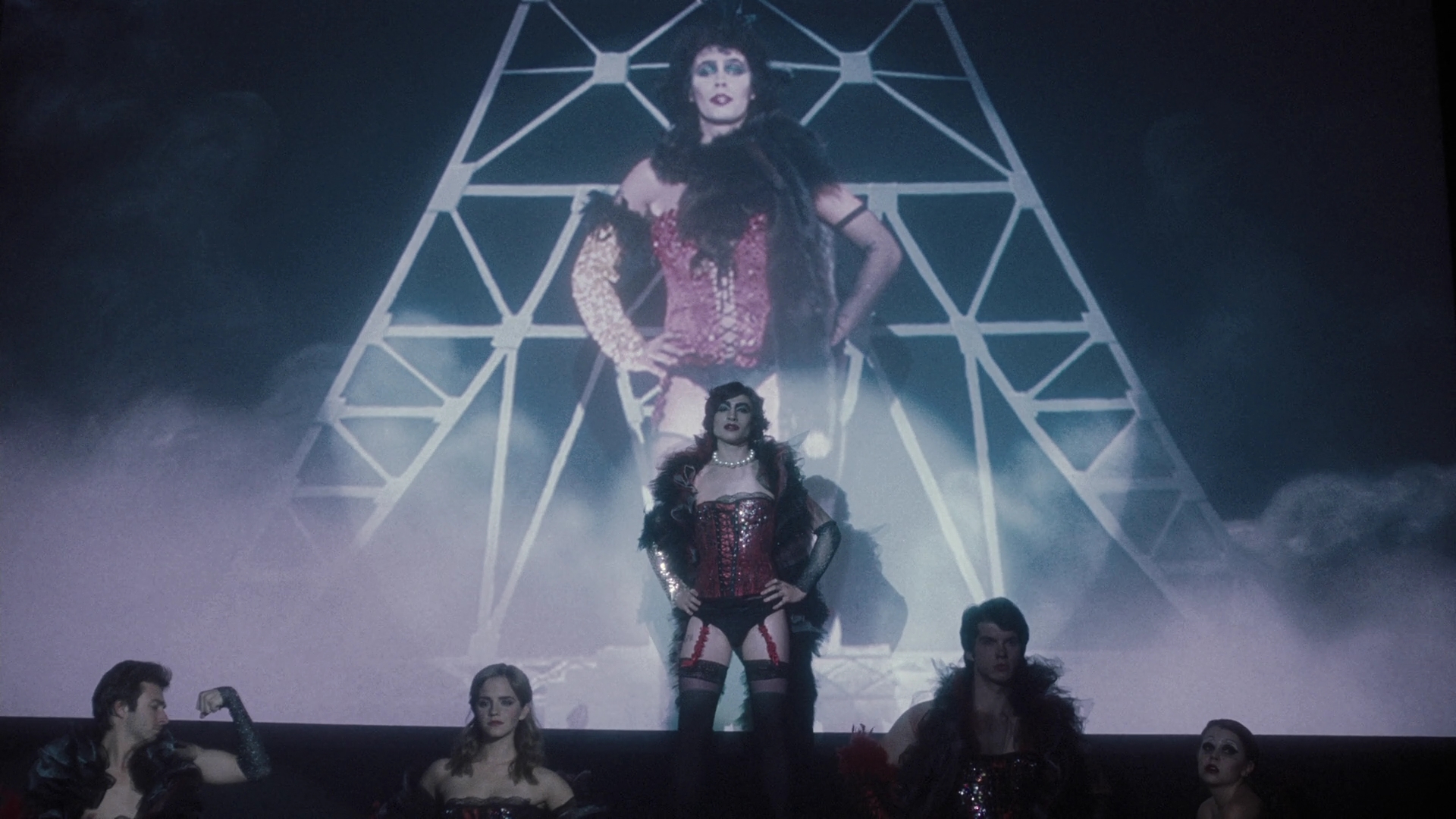 EmmaWatonFan-dot-nl_ThePerksOfBeingAWallflower1846.jpg EmmaWatonFan-dot-nl_ThePerksOfBeingAWallflower1846.jpg