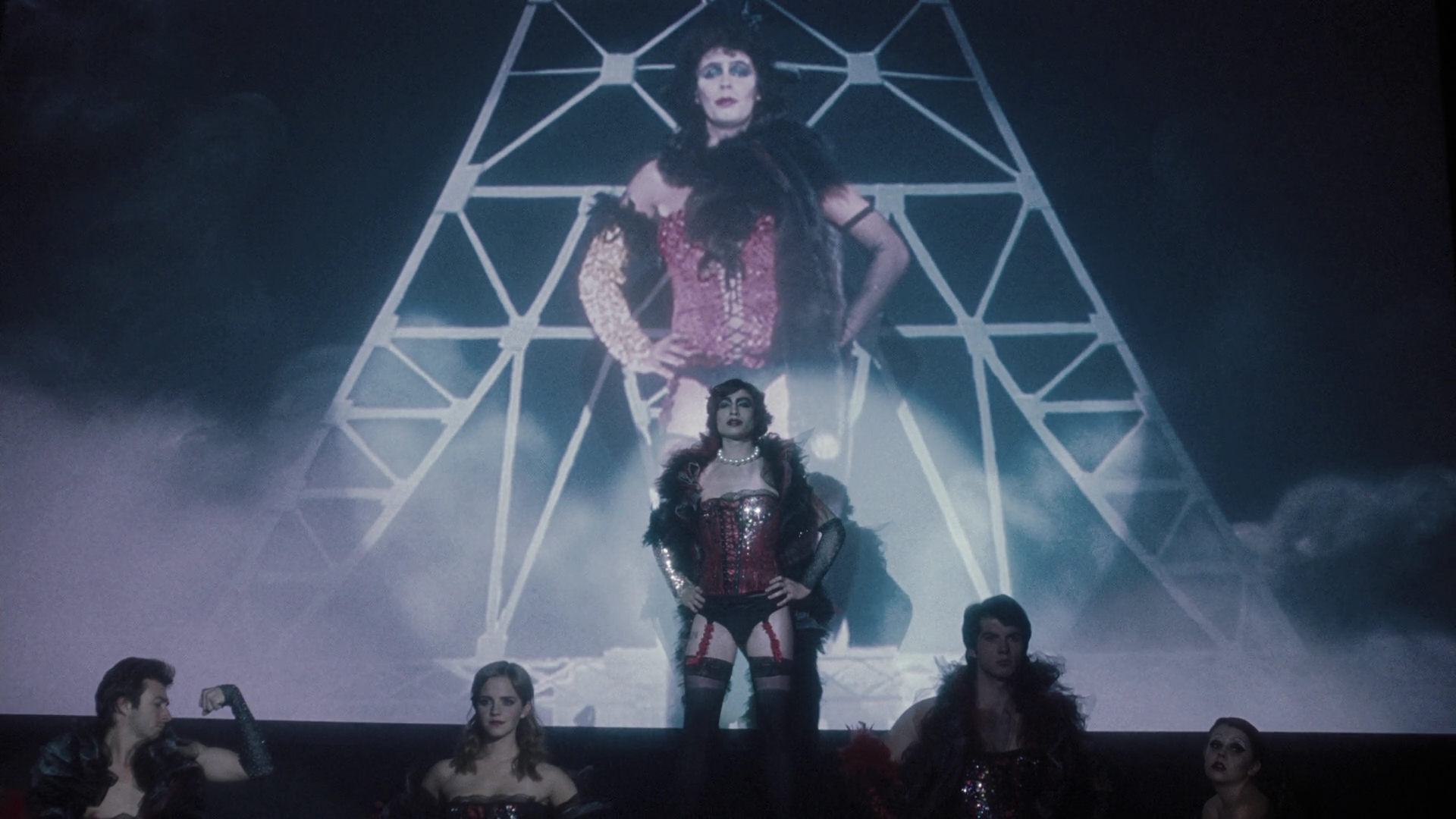 EmmaWatonFan-dot-nl_ThePerksOfBeingAWallflower1848.jpg