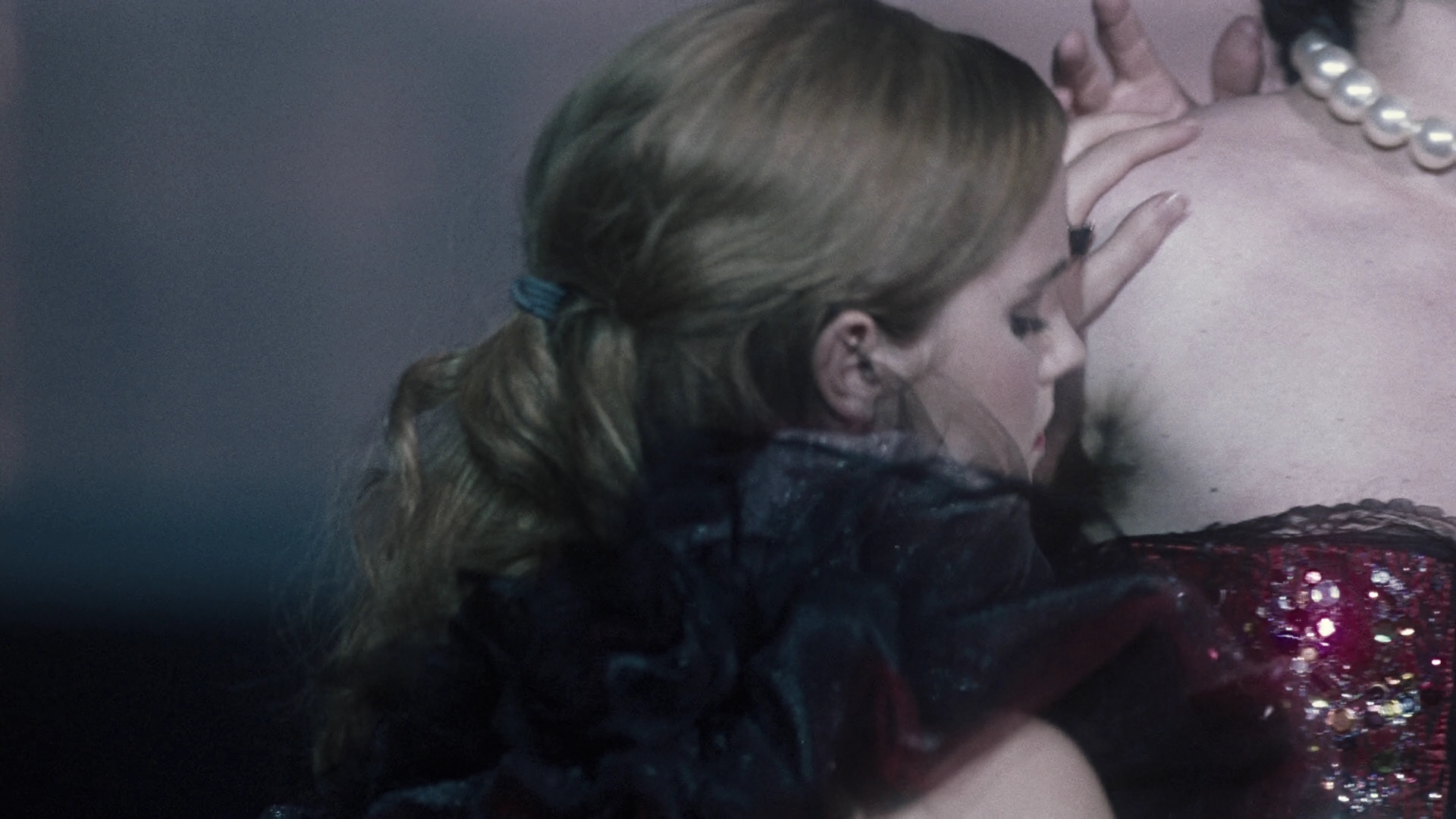 EmmaWatonFan-dot-nl_ThePerksOfBeingAWallflower1912.jpg