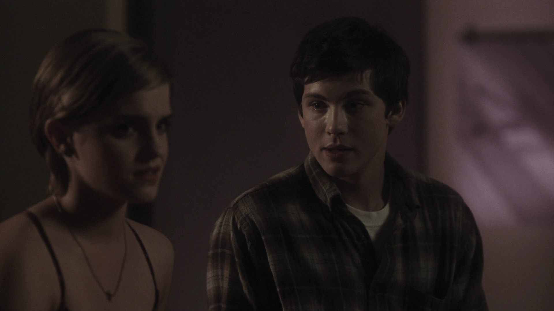 EmmaWatonFan-dot-nl_ThePerksOfBeingAWallflower1973.jpg EmmaWatonFan-dot-nl_ThePerksOfBeingAWallflower1973.jpg