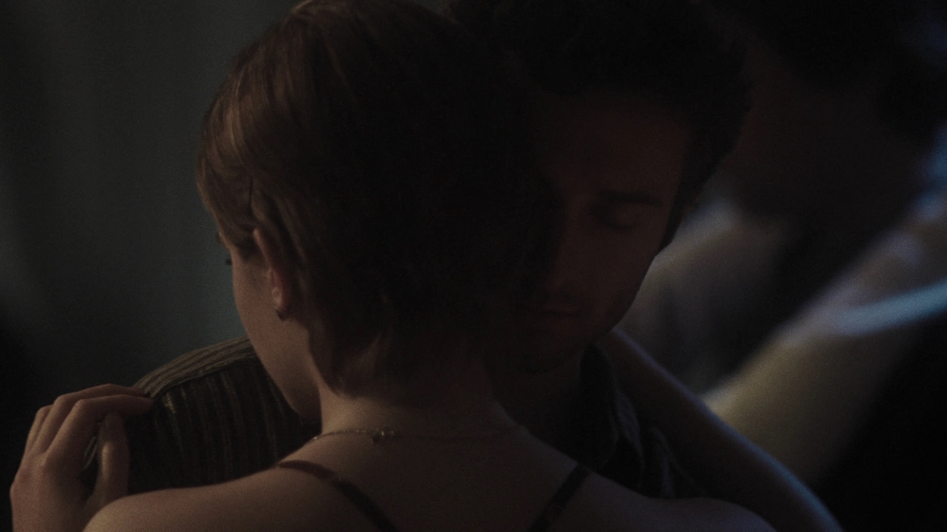 EmmaWatonFan-dot-nl_ThePerksOfBeingAWallflower2069.jpg