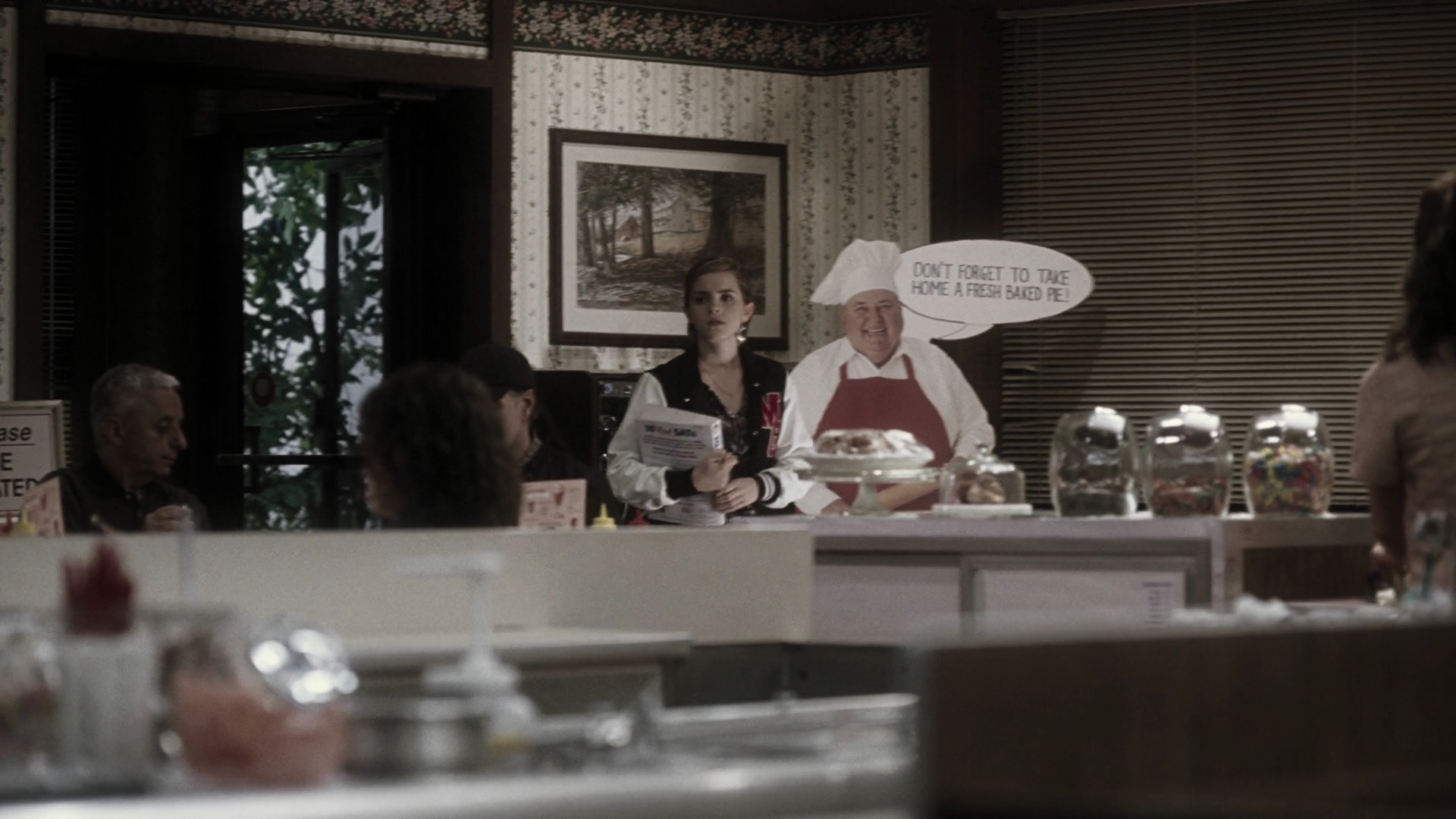 EmmaWatonFan-dot-nl_ThePerksOfBeingAWallflower2192.jpg EmmaWatonFan-dot-nl_ThePerksOfBeingAWallflower2192.jpg