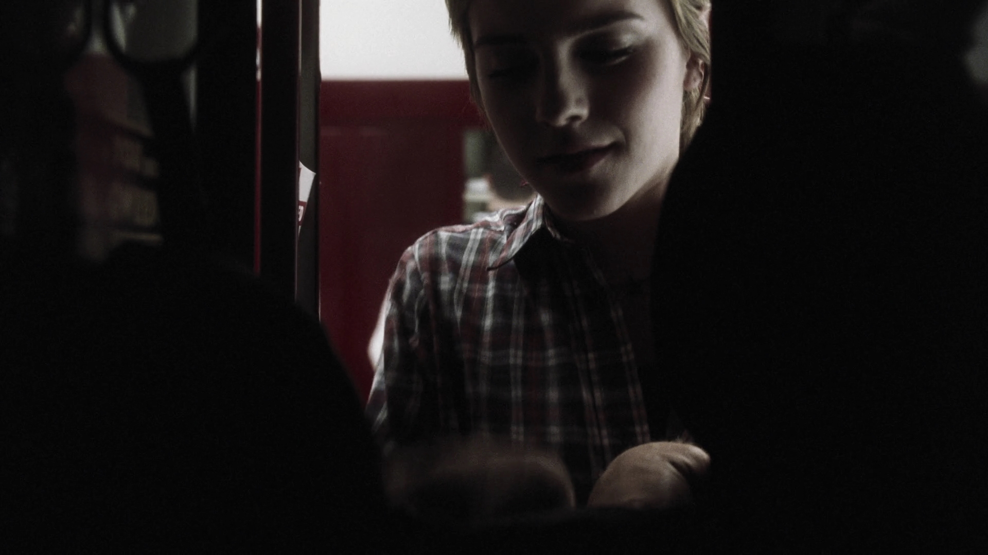 EmmaWatonFan-dot-nl_ThePerksOfBeingAWallflower2255.jpg EmmaWatonFan-dot-nl_ThePerksOfBeingAWallflower2255.jpg