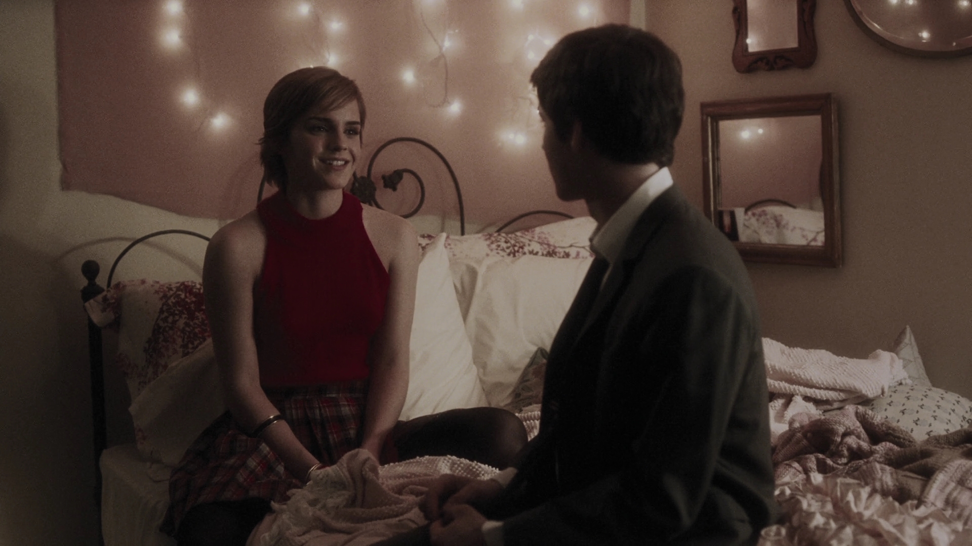 EmmaWatonFan-dot-nl_ThePerksOfBeingAWallflower2632.jpg EmmaWatonFan-dot-nl_ThePerksOfBeingAWallflower2632.jpg