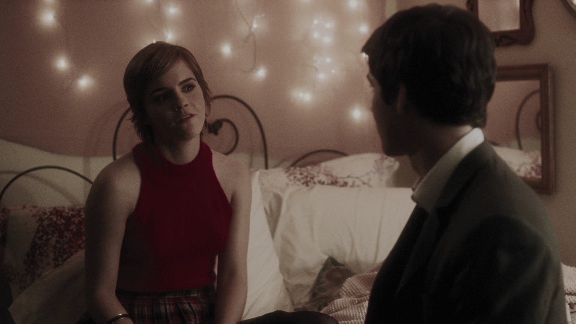 EmmaWatonFan-dot-nl_ThePerksOfBeingAWallflower2698.jpg EmmaWatonFan-dot-nl_ThePerksOfBeingAWallflower2698.jpg
