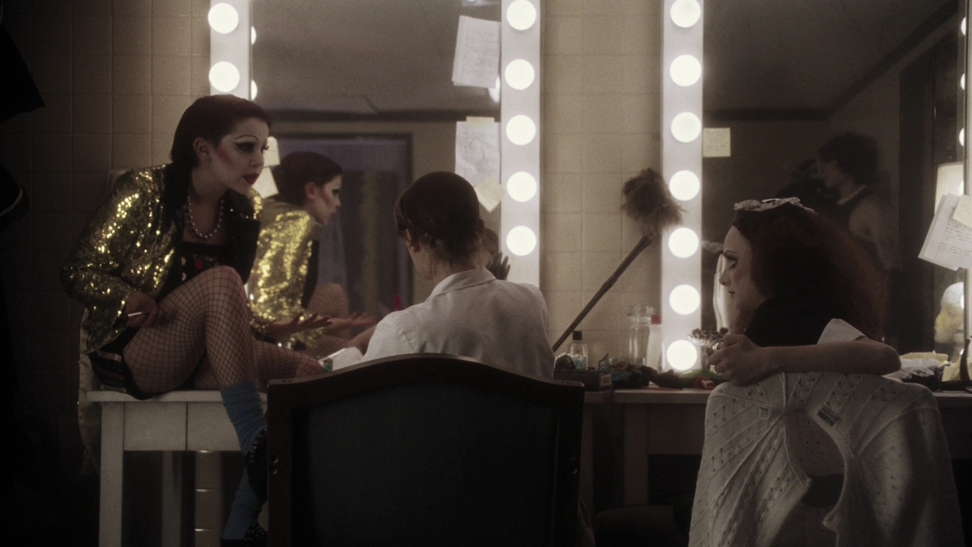 EmmaWatonFan-dot-nl_ThePerksOfBeingAWallflower3232.jpg EmmaWatonFan-dot-nl_ThePerksOfBeingAWallflower3232.jpg