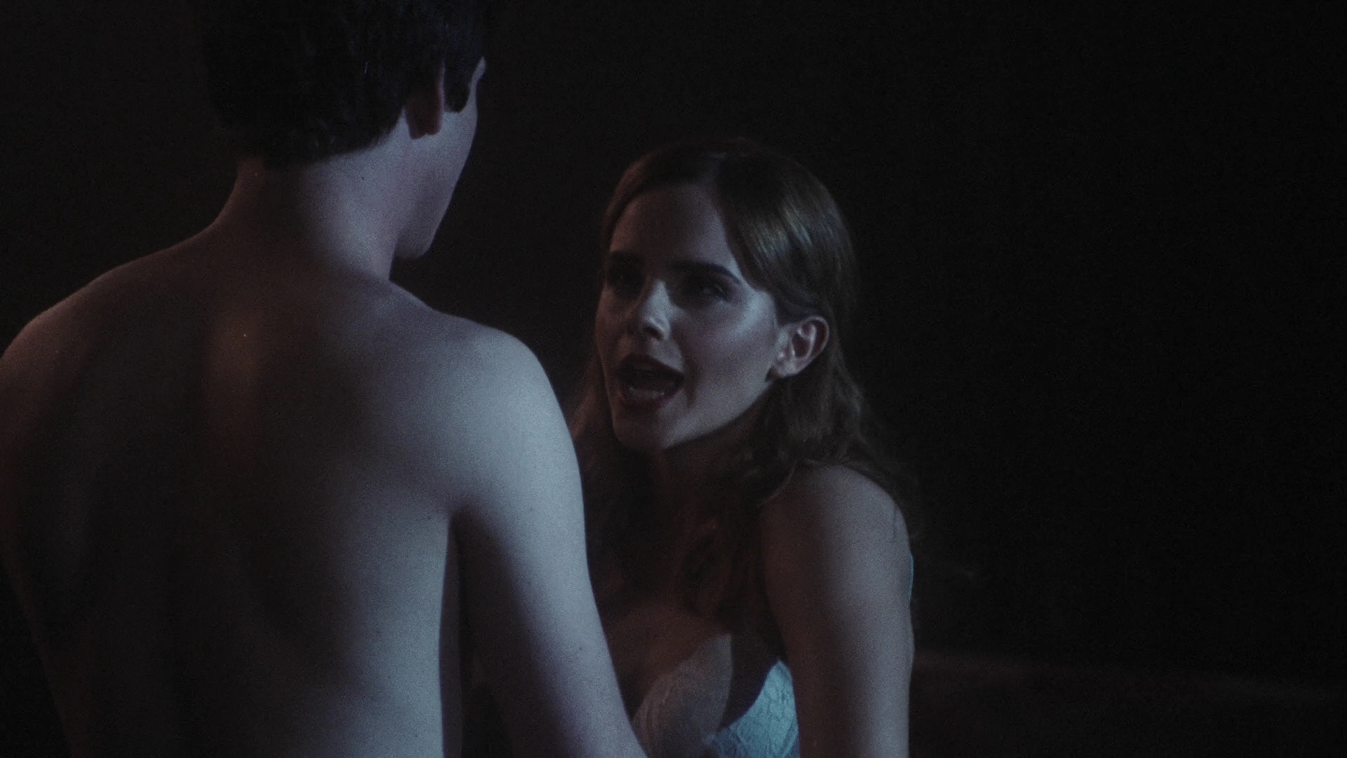 EmmaWatonFan-dot-nl_ThePerksOfBeingAWallflower3279.jpg