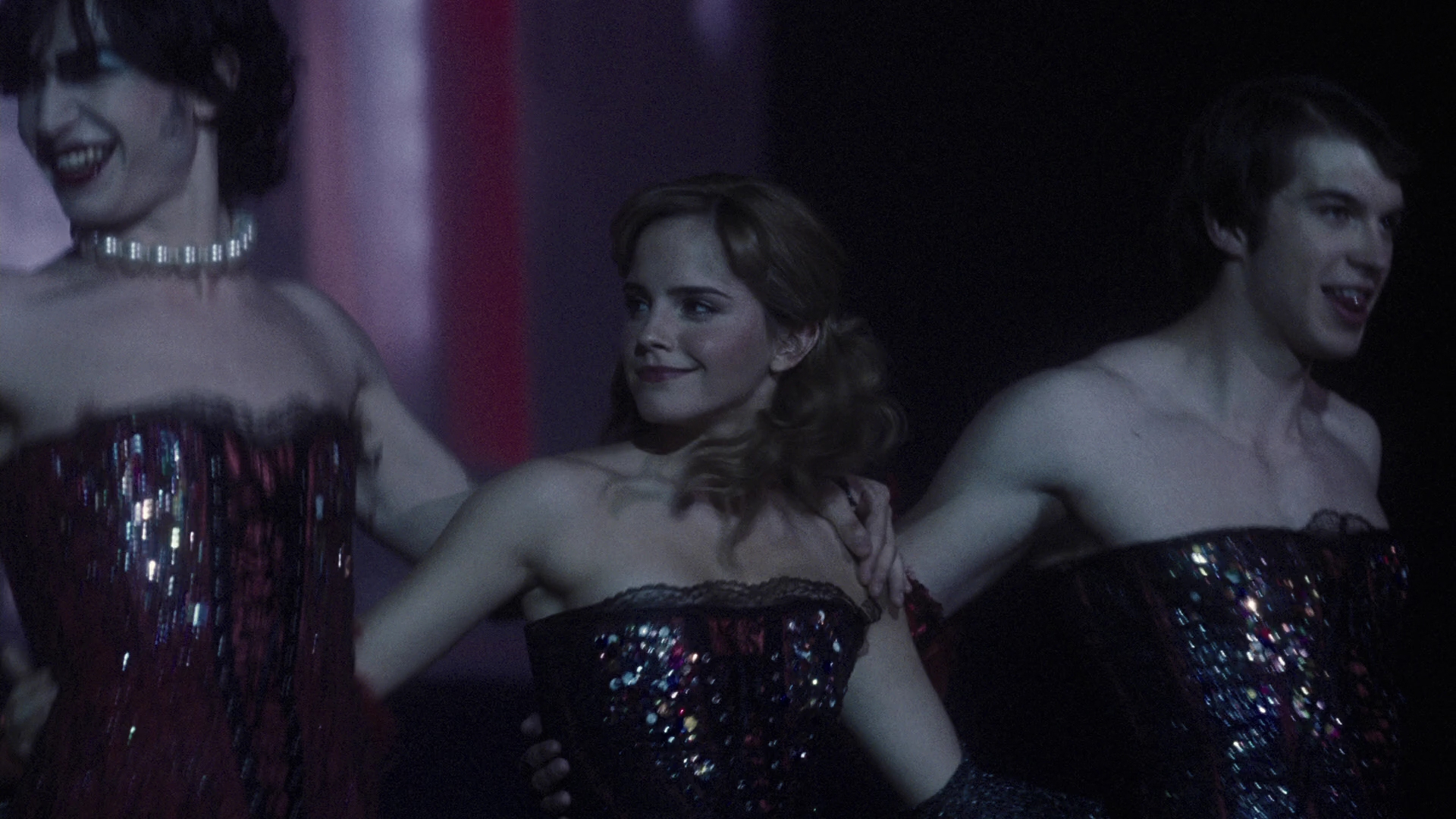 EmmaWatonFan-dot-nl_ThePerksOfBeingAWallflower3300.jpg