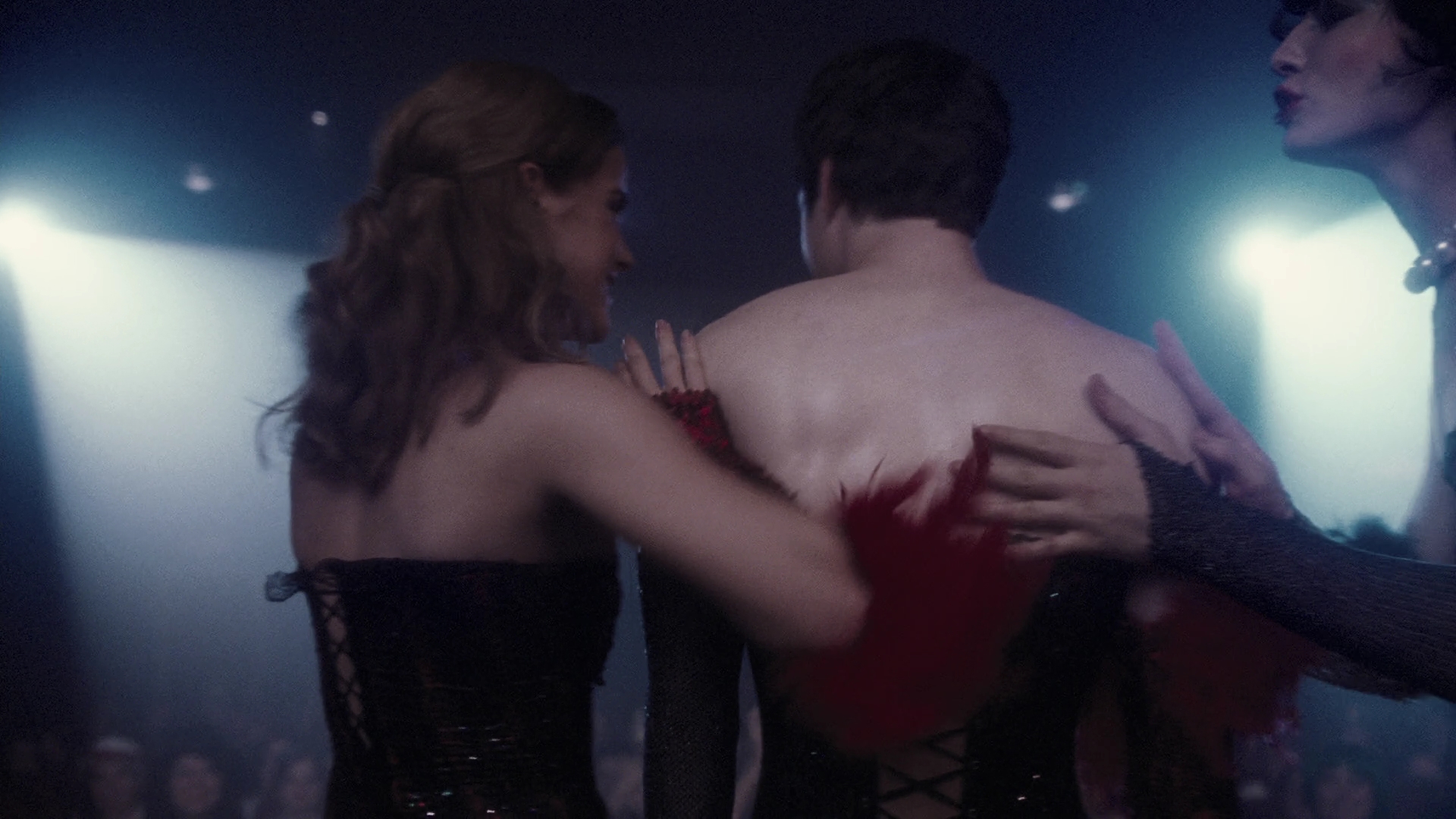 EmmaWatonFan-dot-nl_ThePerksOfBeingAWallflower3314.jpg