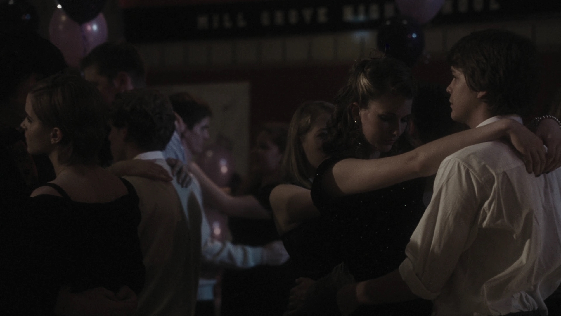 EmmaWatonFan-dot-nl_ThePerksOfBeingAWallflower3401.jpg