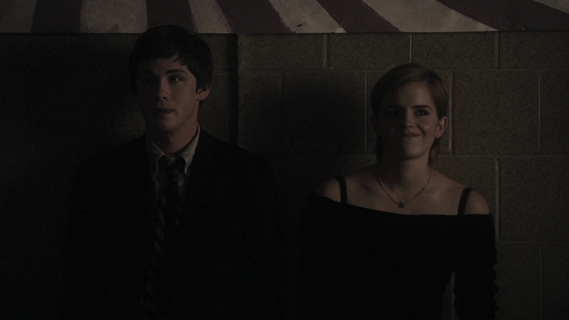 EmmaWatonFan-dot-nl_ThePerksOfBeingAWallflower3434.jpg EmmaWatonFan-dot-nl_ThePerksOfBeingAWallflower3434.jpg